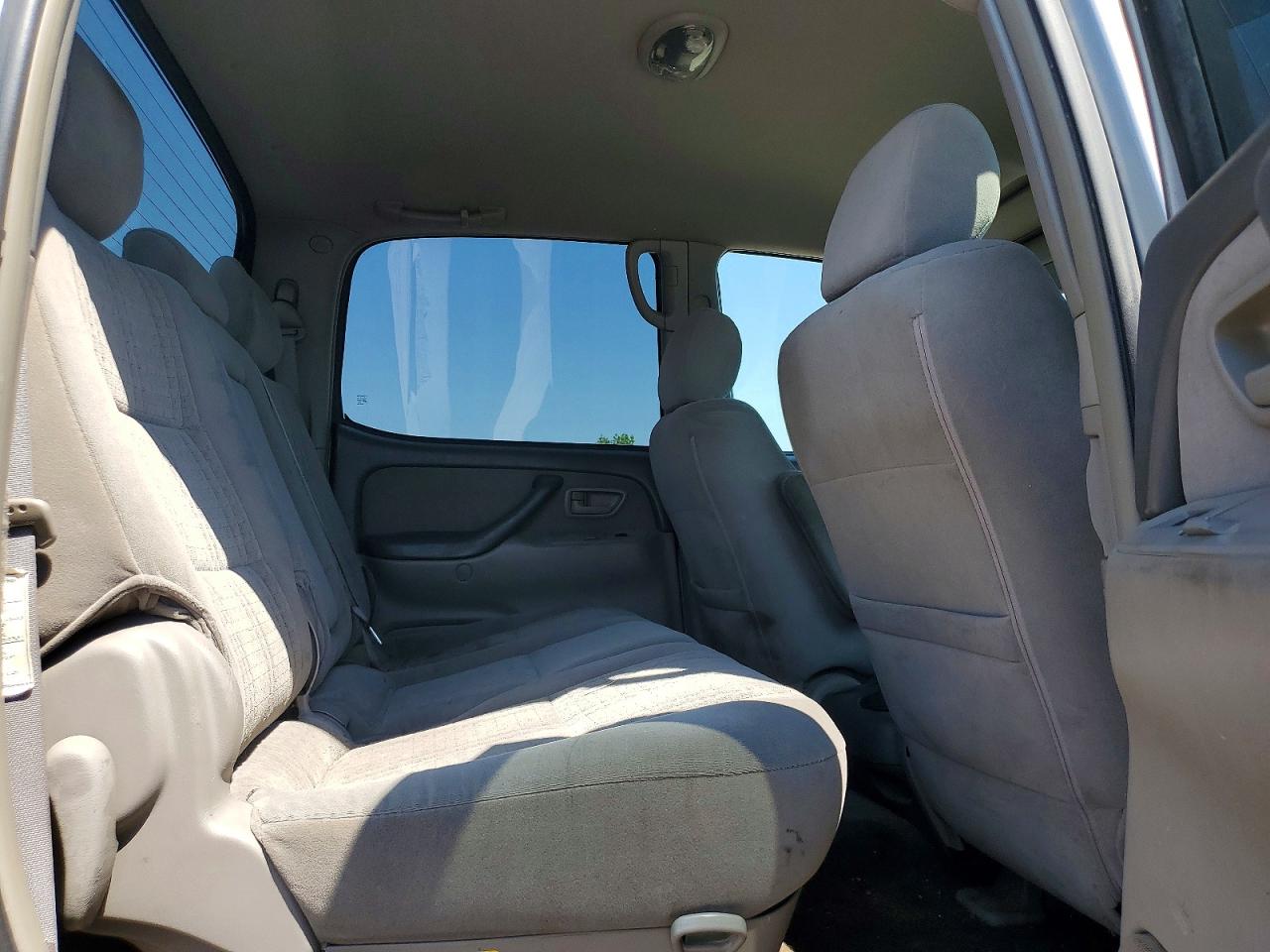 2006 Toyota Tundra Double Cab Sr5 Silver vin: 5TBDT44166S506935