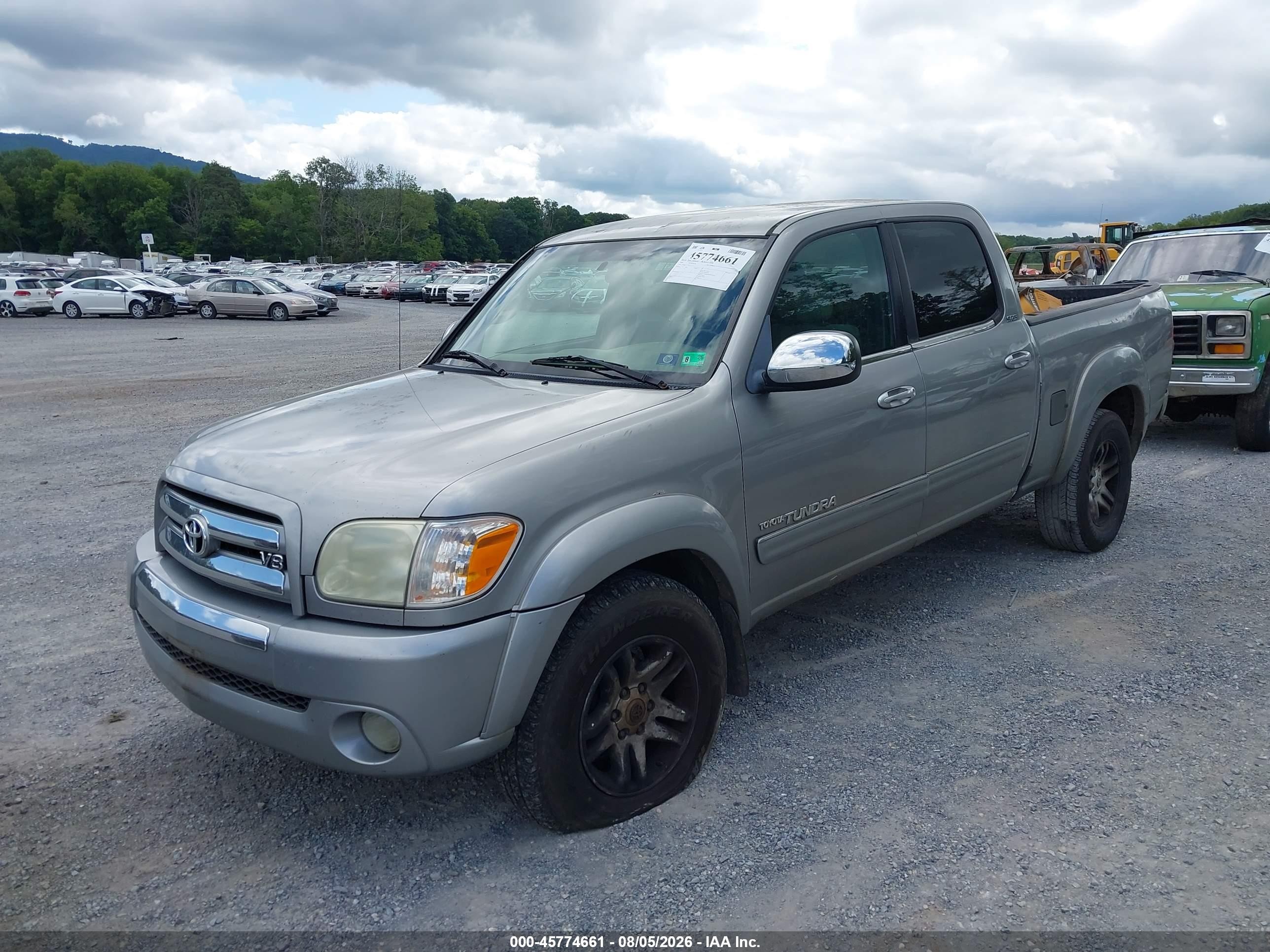 2005 Toyota Tundra Sr5 V8 Серебряный vin: 5TBDT44175S477380