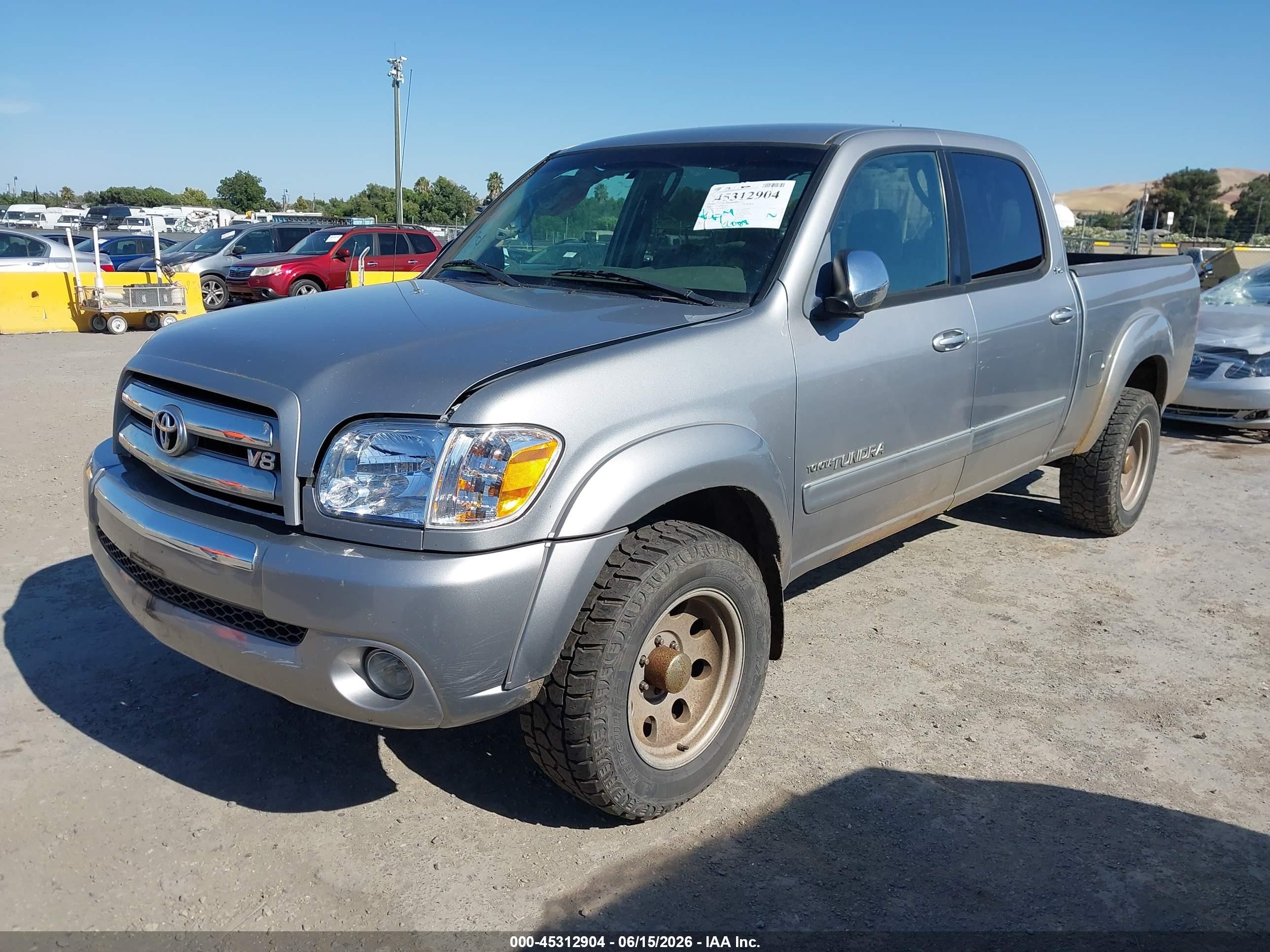 2005 Toyota Tundra Sr5 V8 Gray vin: 5TBDT44175S490792