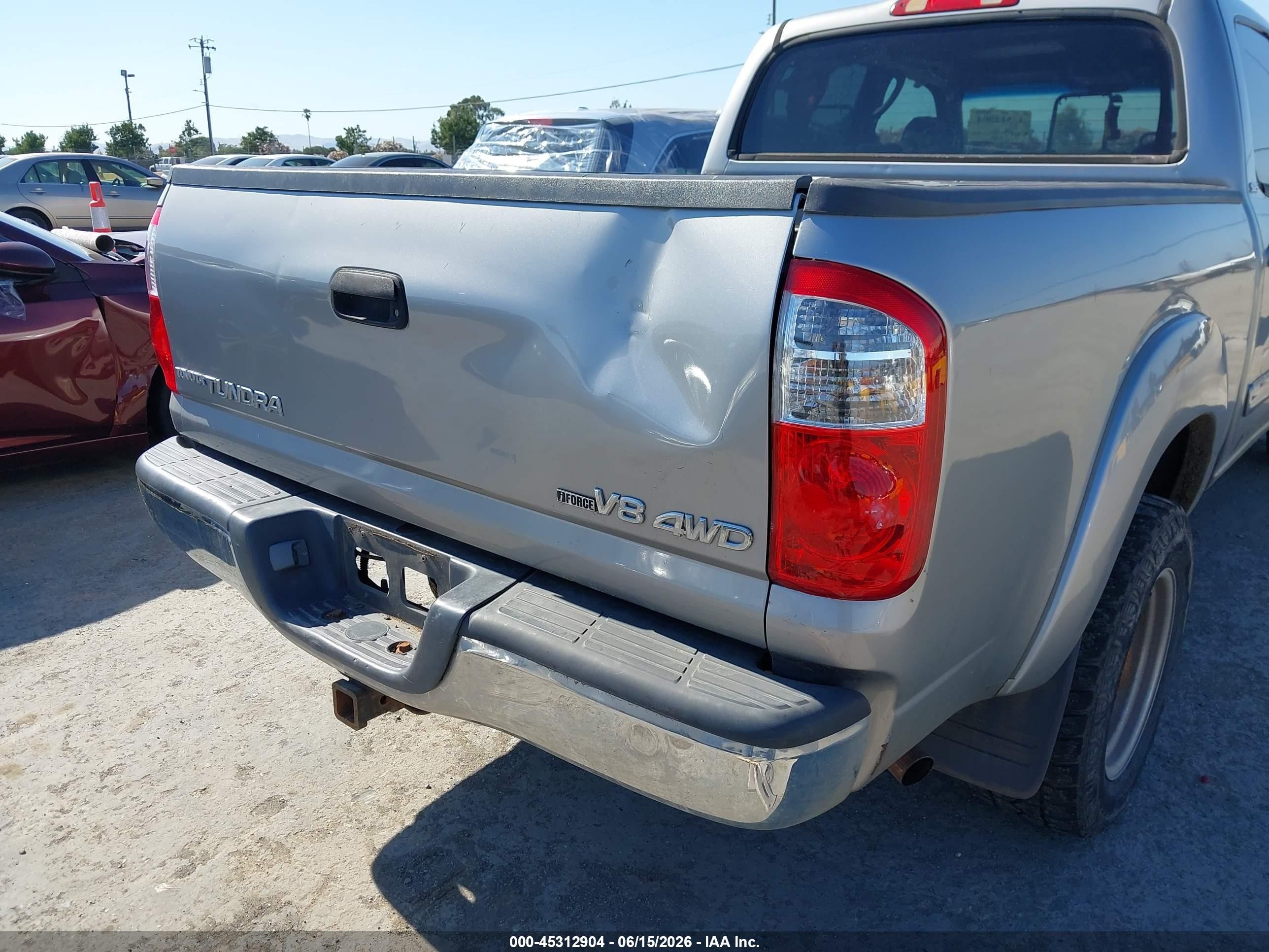 2005 Toyota Tundra Sr5 V8 Gray vin: 5TBDT44175S490792