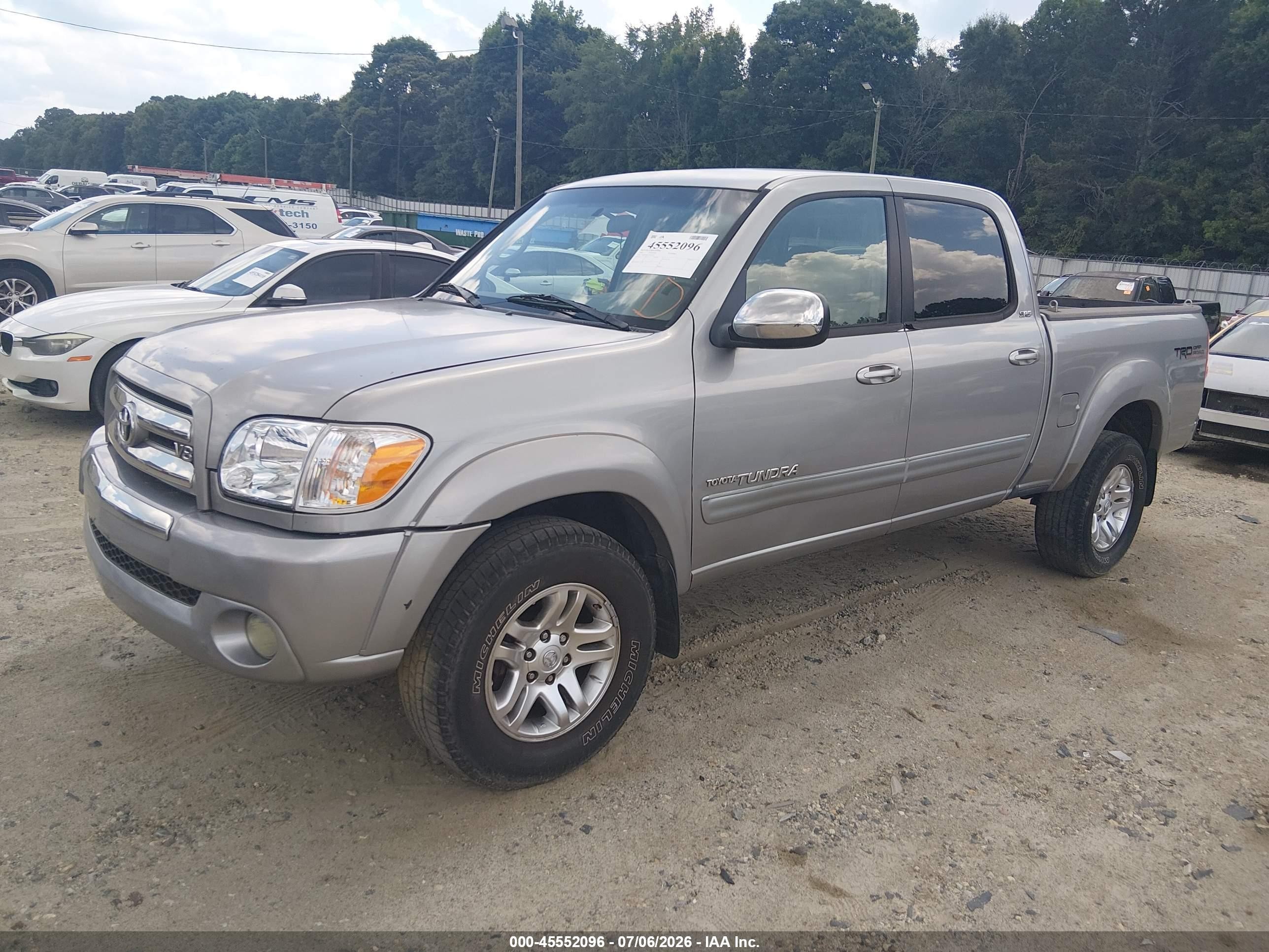 2005 Toyota Tundra Sr5 V8 Silver vin: 5TBDT44175S501032