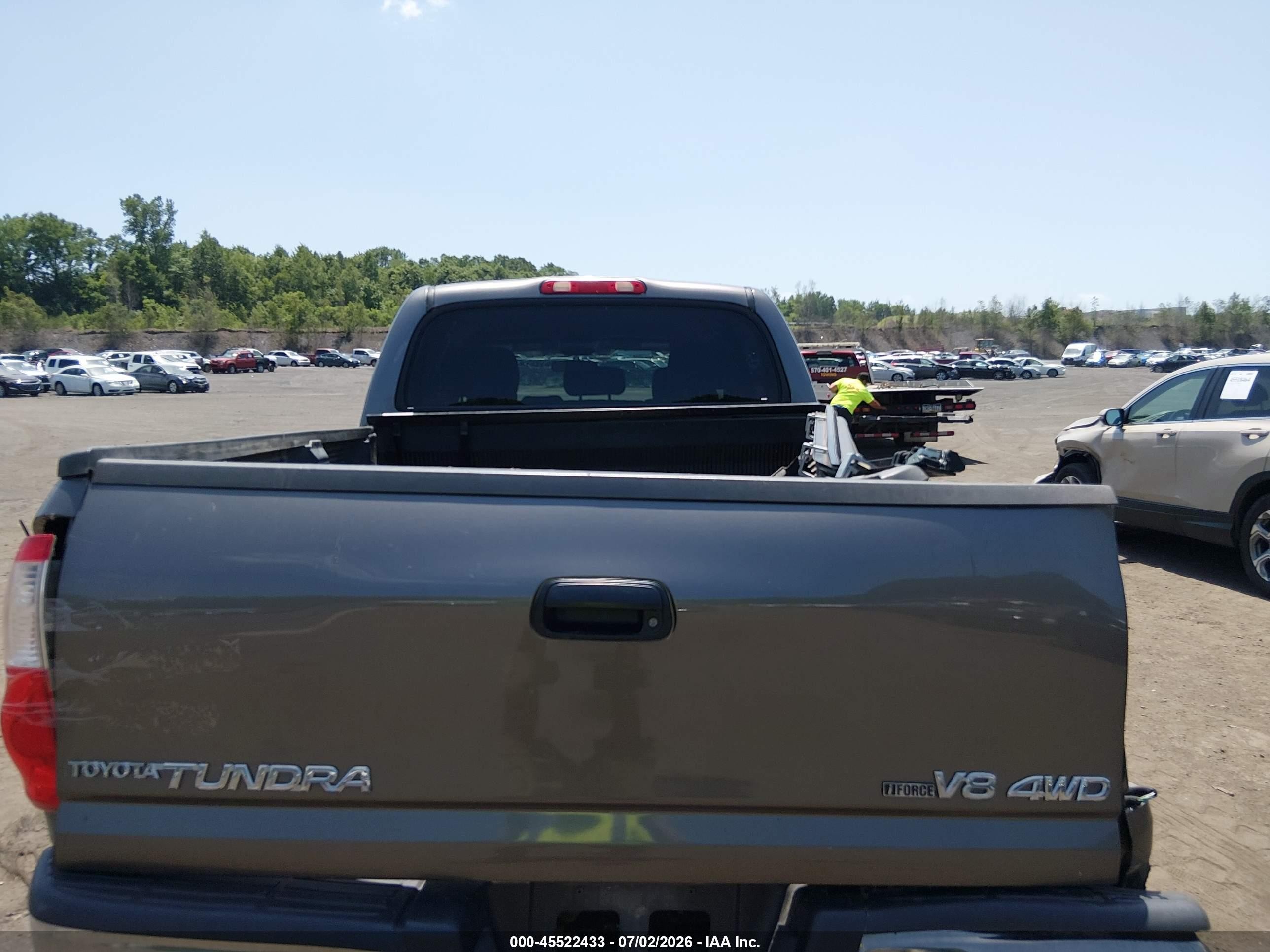 2006 Toyota Tundra Sr5 V8 Gray vin: 5TBDT44176S533190
