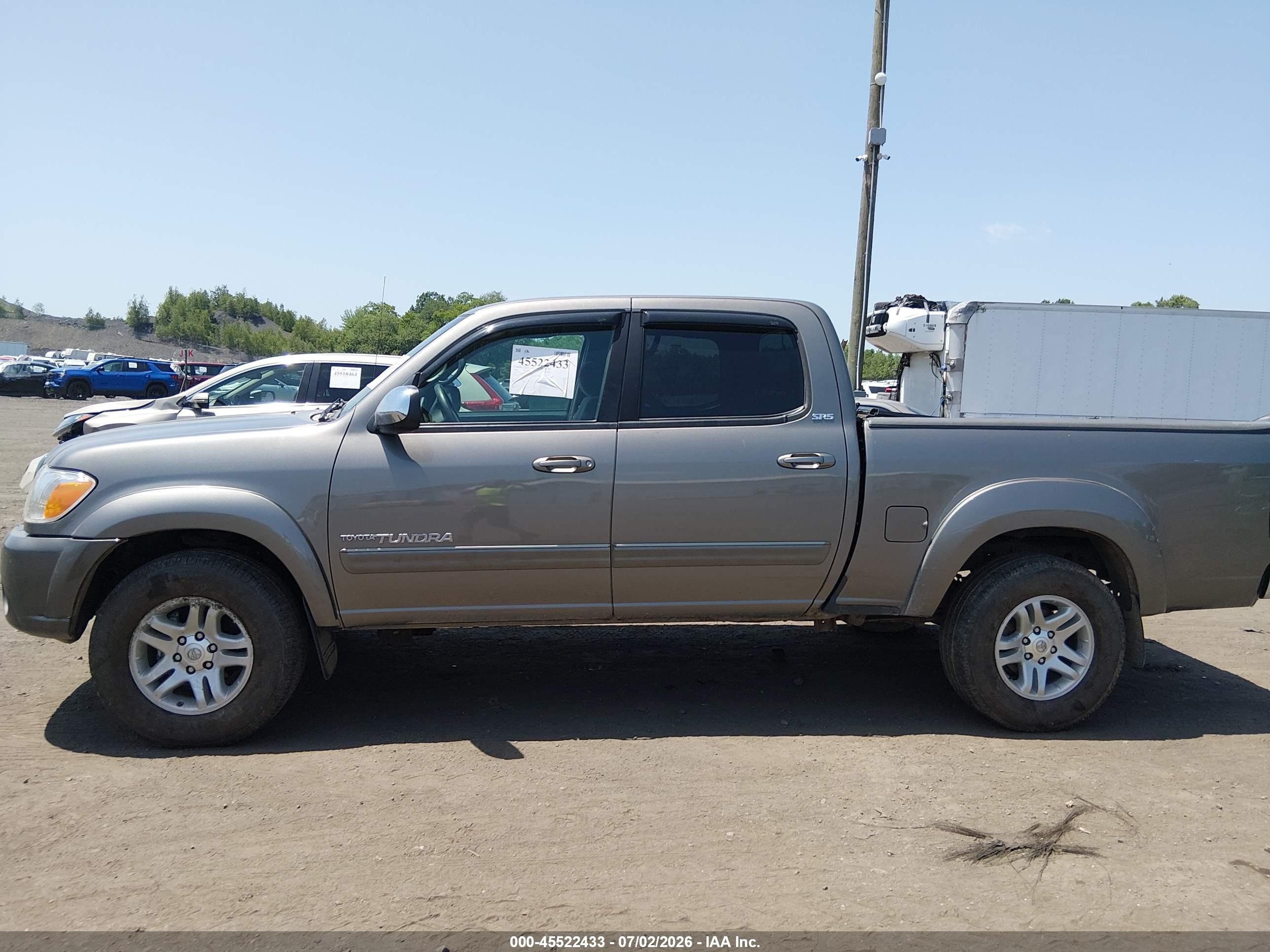 2006 Toyota Tundra Sr5 V8 Gray vin: 5TBDT44176S533190