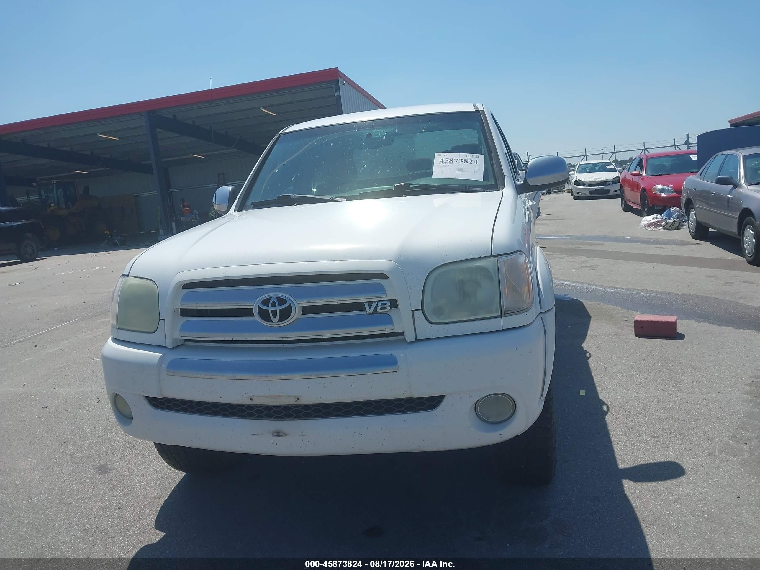 2006 Toyota Tundra Sr5 V8 White vin: 5TBDT44176S551236