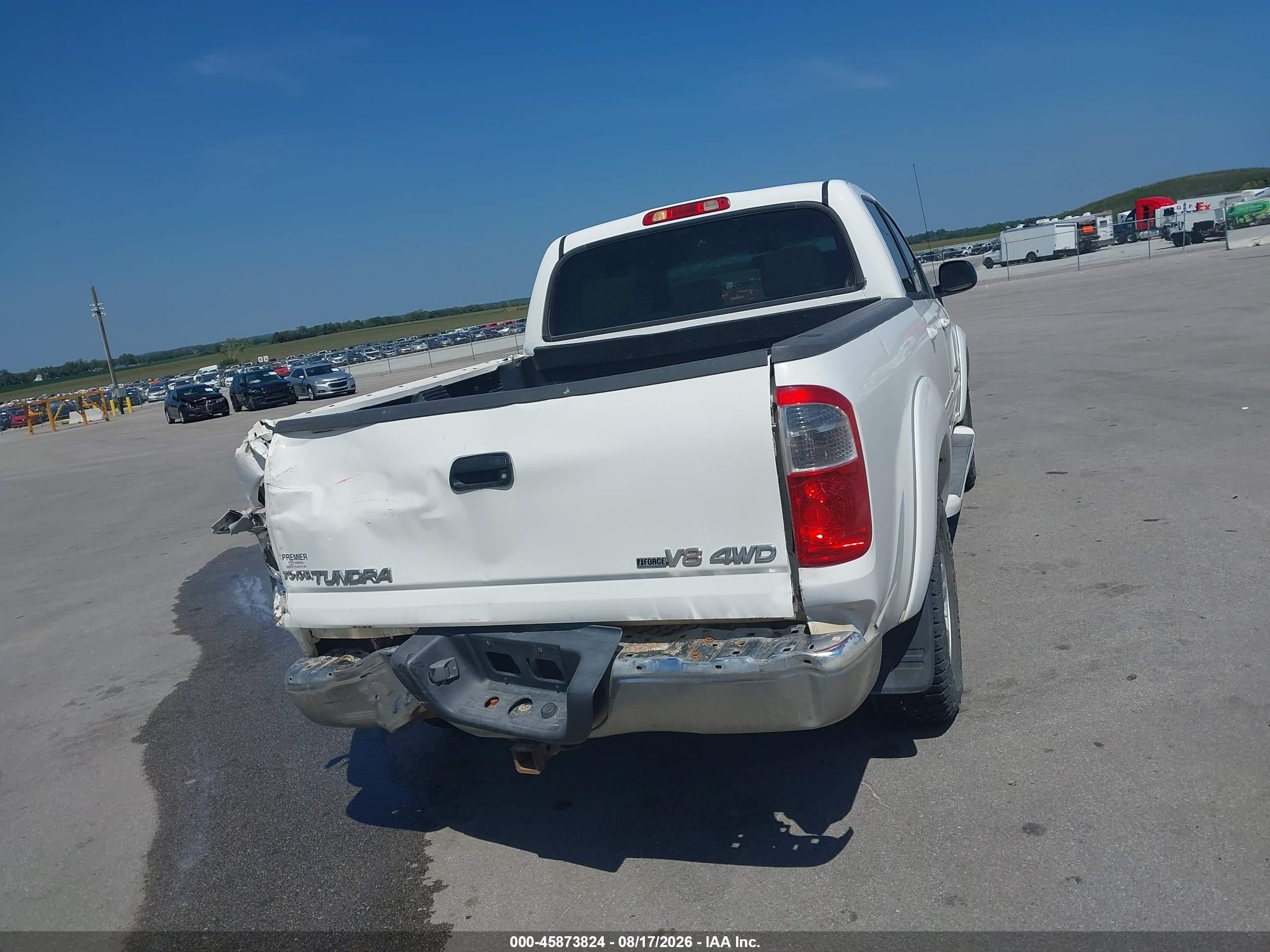 2006 Toyota Tundra Sr5 V8 White vin: 5TBDT44176S551236