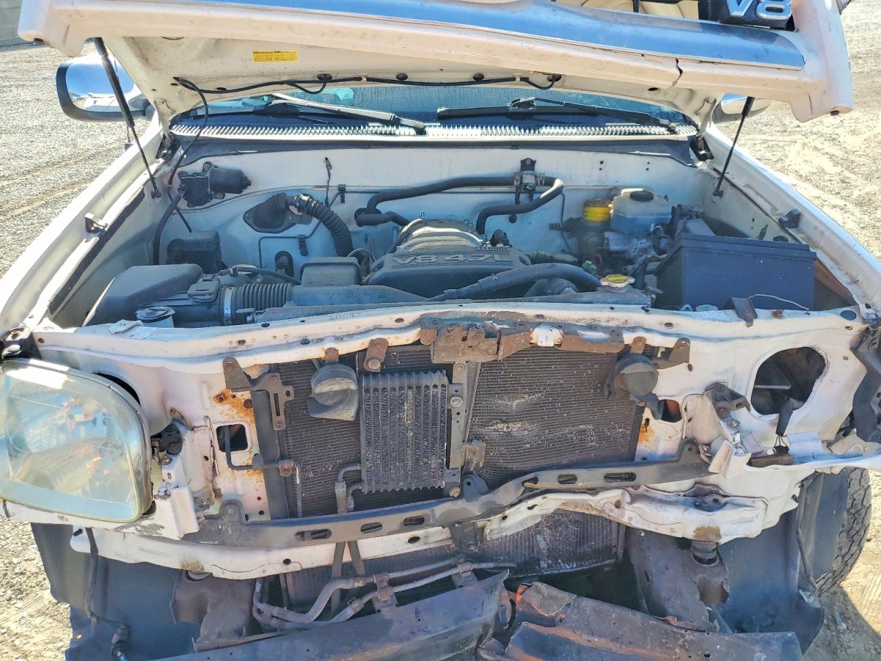 2004 Toyota Tundra Sr5 White vin: 5TBDT44184S449618
