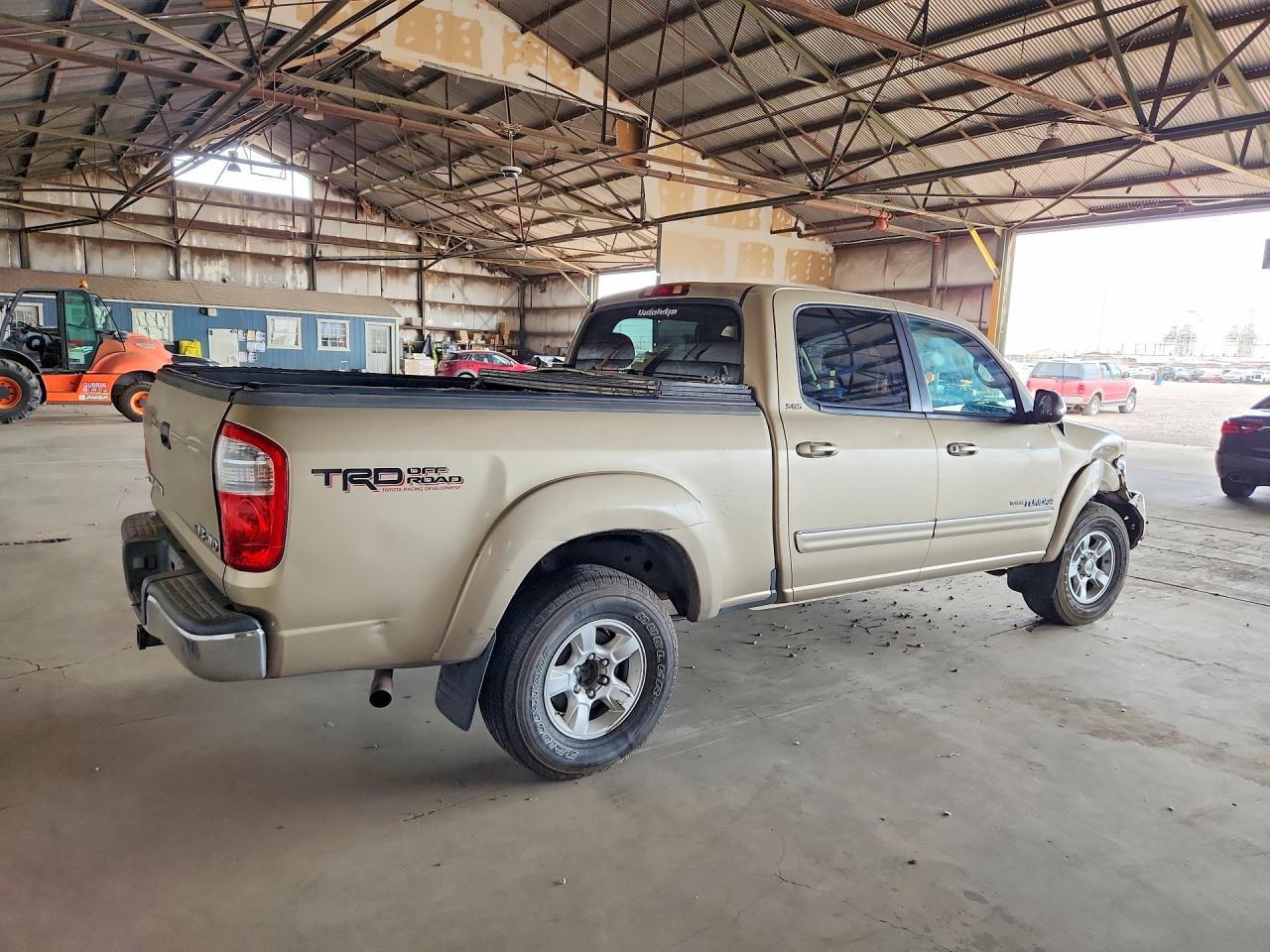 2005 Toyota Tundra Double Cab Sr5 Желто-коричневый vin: 5TBDT44185S480563
