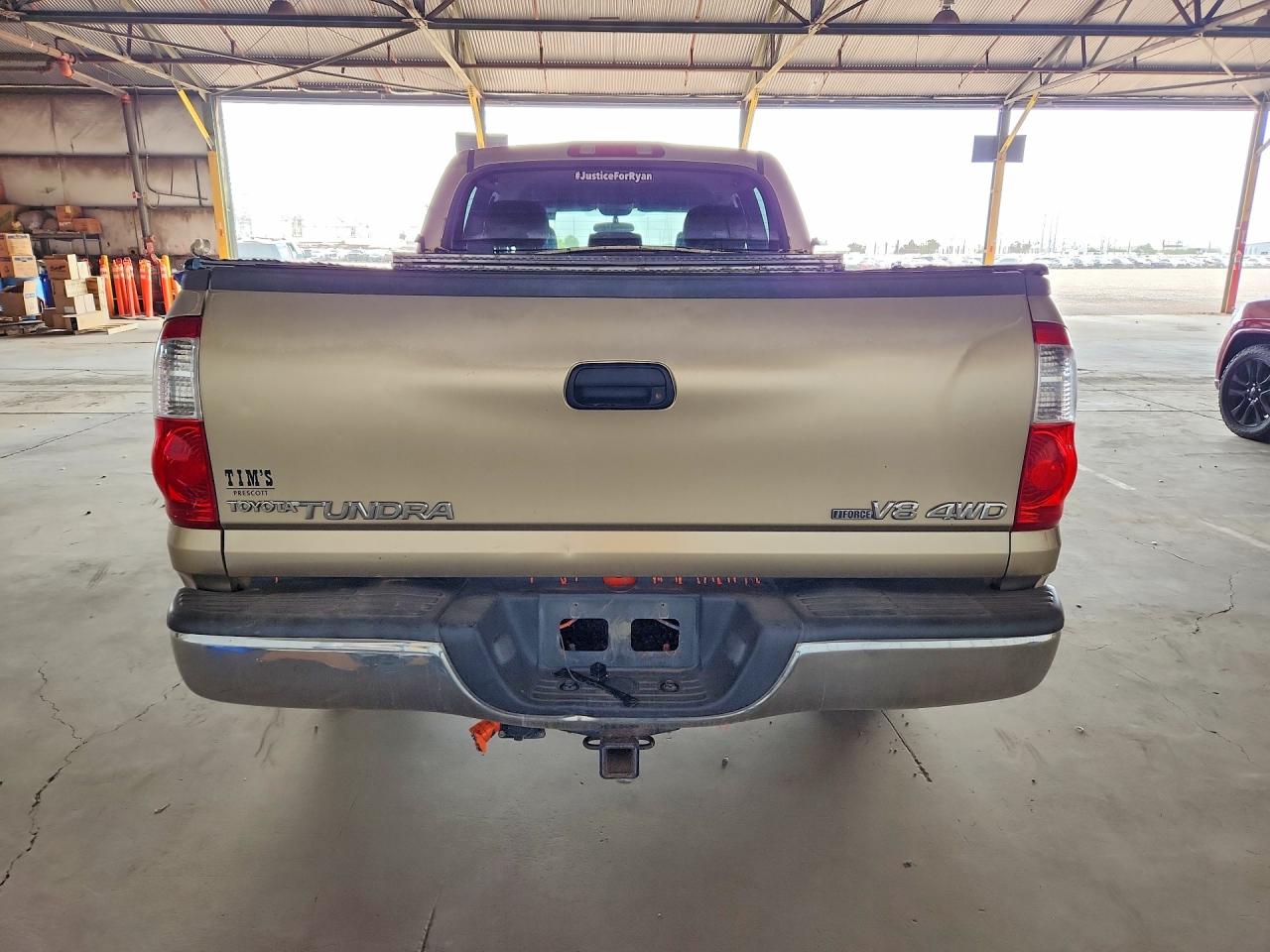 2005 Toyota Tundra Double Cab Sr5 Желто-коричневый vin: 5TBDT44185S480563