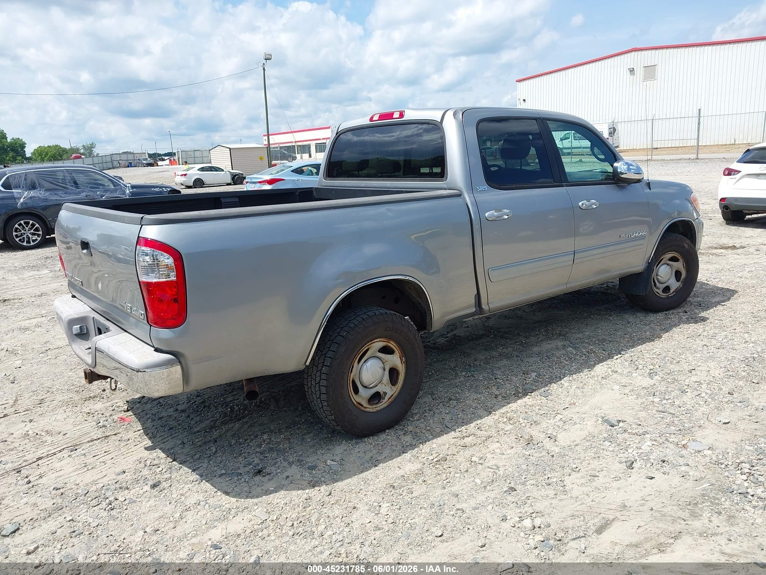 2005 Toyota Tundra Sr5 V8 Gray vin: 5TBDT44185S486430