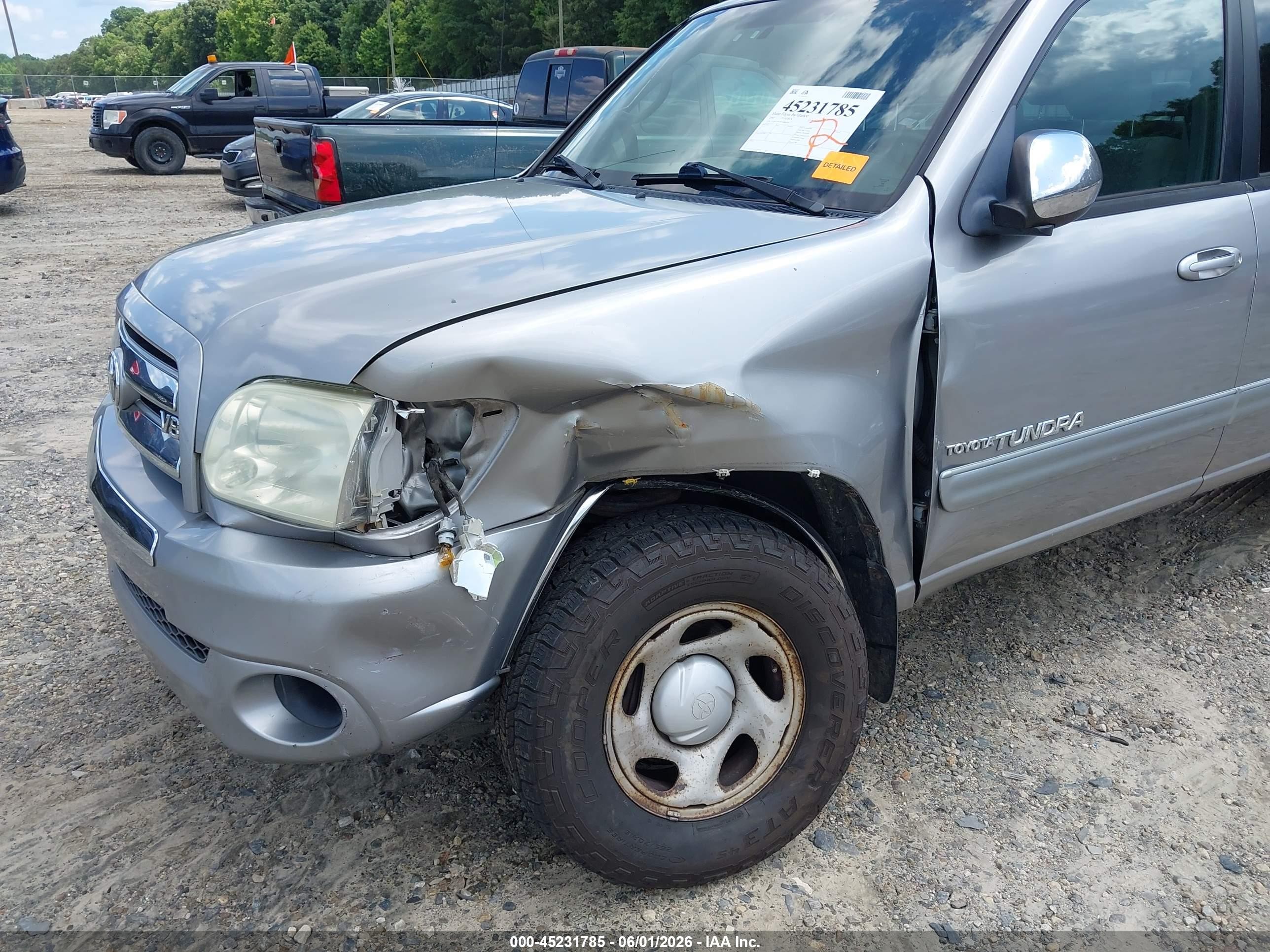 2005 Toyota Tundra Sr5 V8 Gray vin: 5TBDT44185S486430