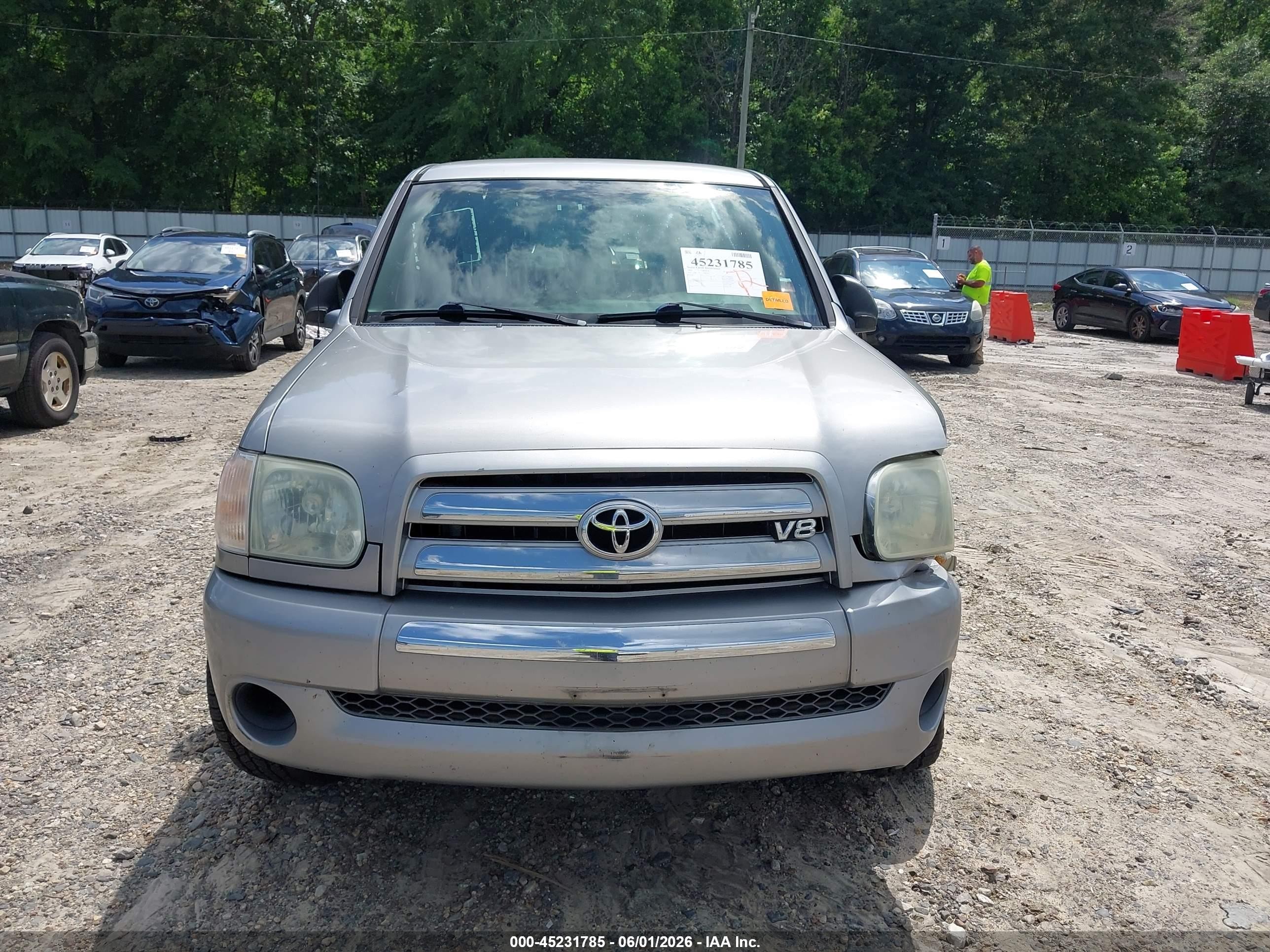 2005 Toyota Tundra Sr5 V8 Gray vin: 5TBDT44185S486430