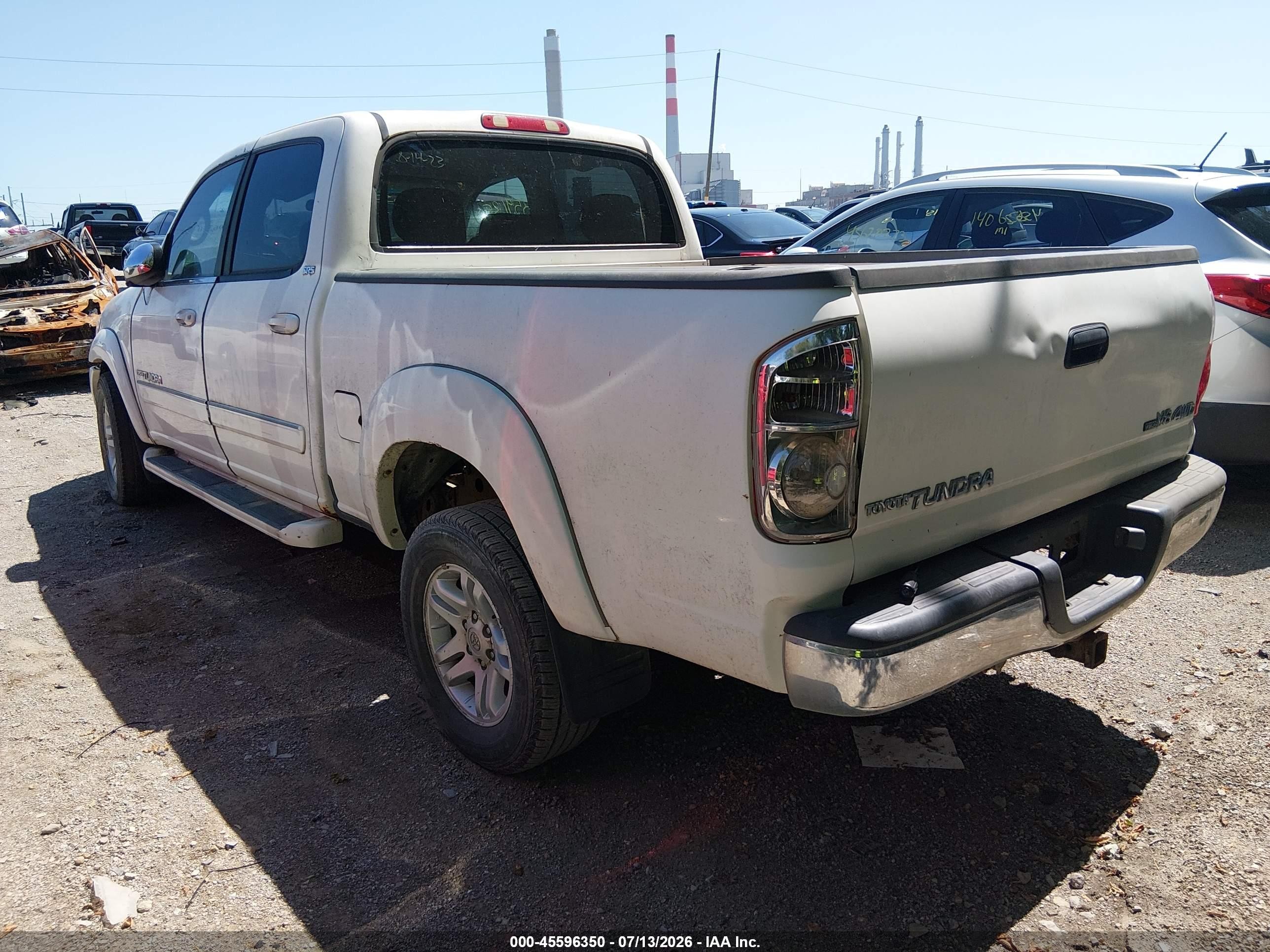 2005 Toyota Tundra Sr5 V8 White vin: 5TBDT44185S496794