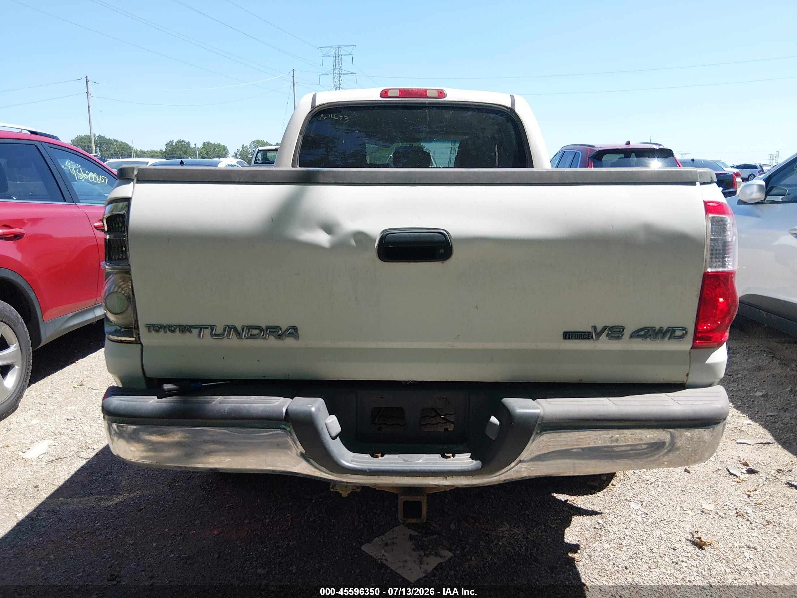 2005 Toyota Tundra Sr5 V8 White vin: 5TBDT44185S496794