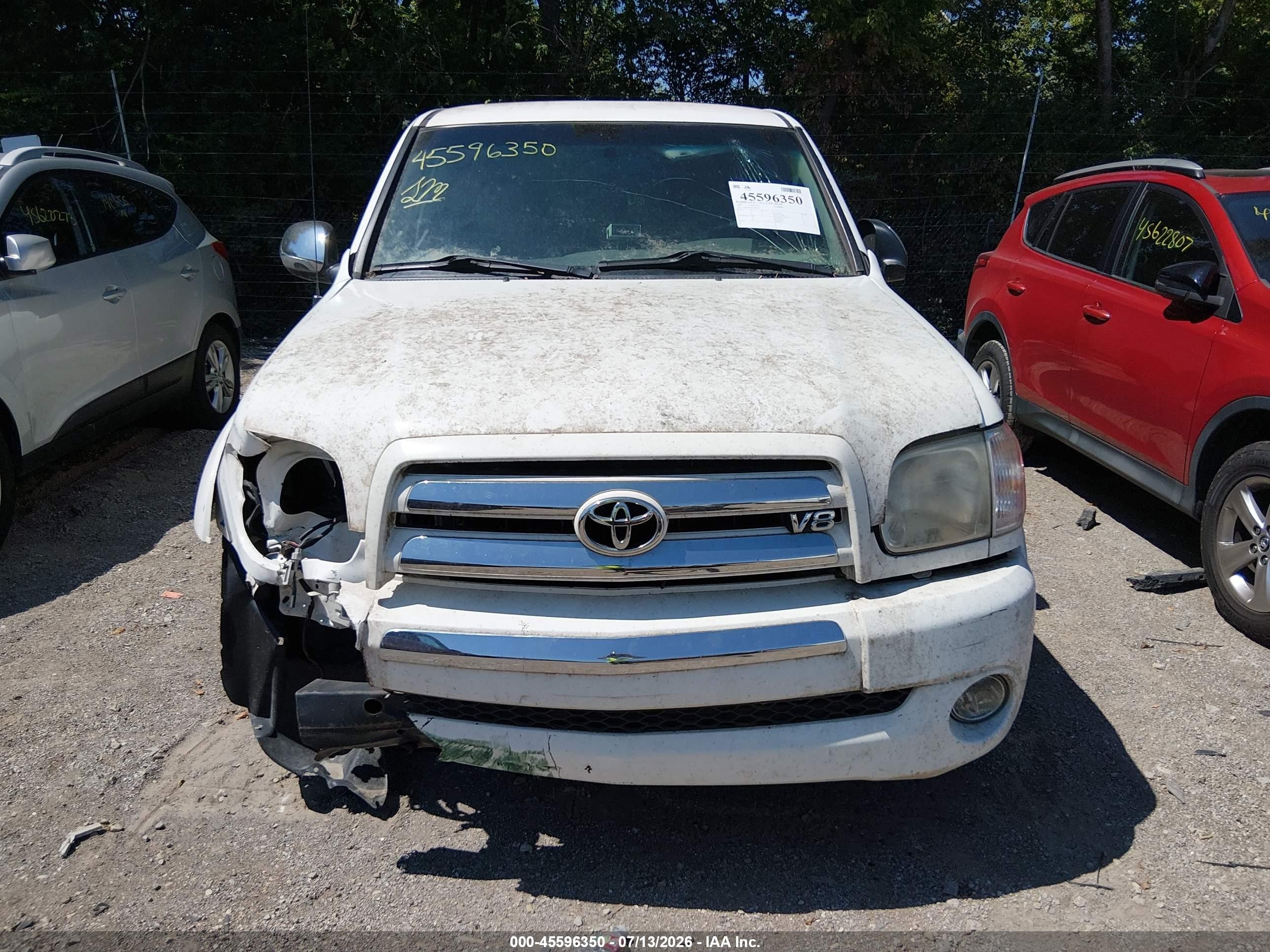 2005 Toyota Tundra Sr5 V8 White vin: 5TBDT44185S496794