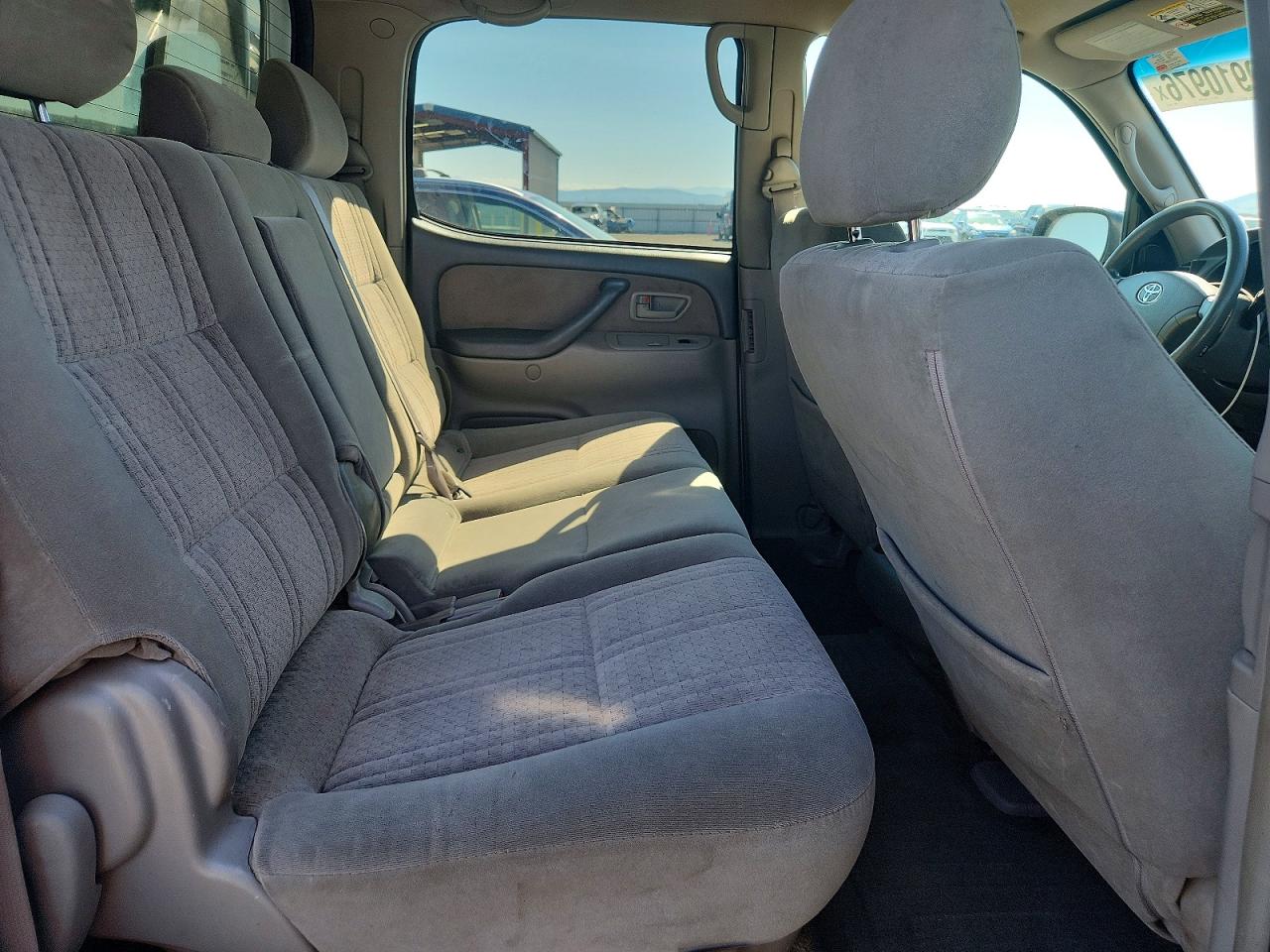 2006 Toyota Tundra Double Cab Sr5 Silver vin: 5TBDT44186S510453