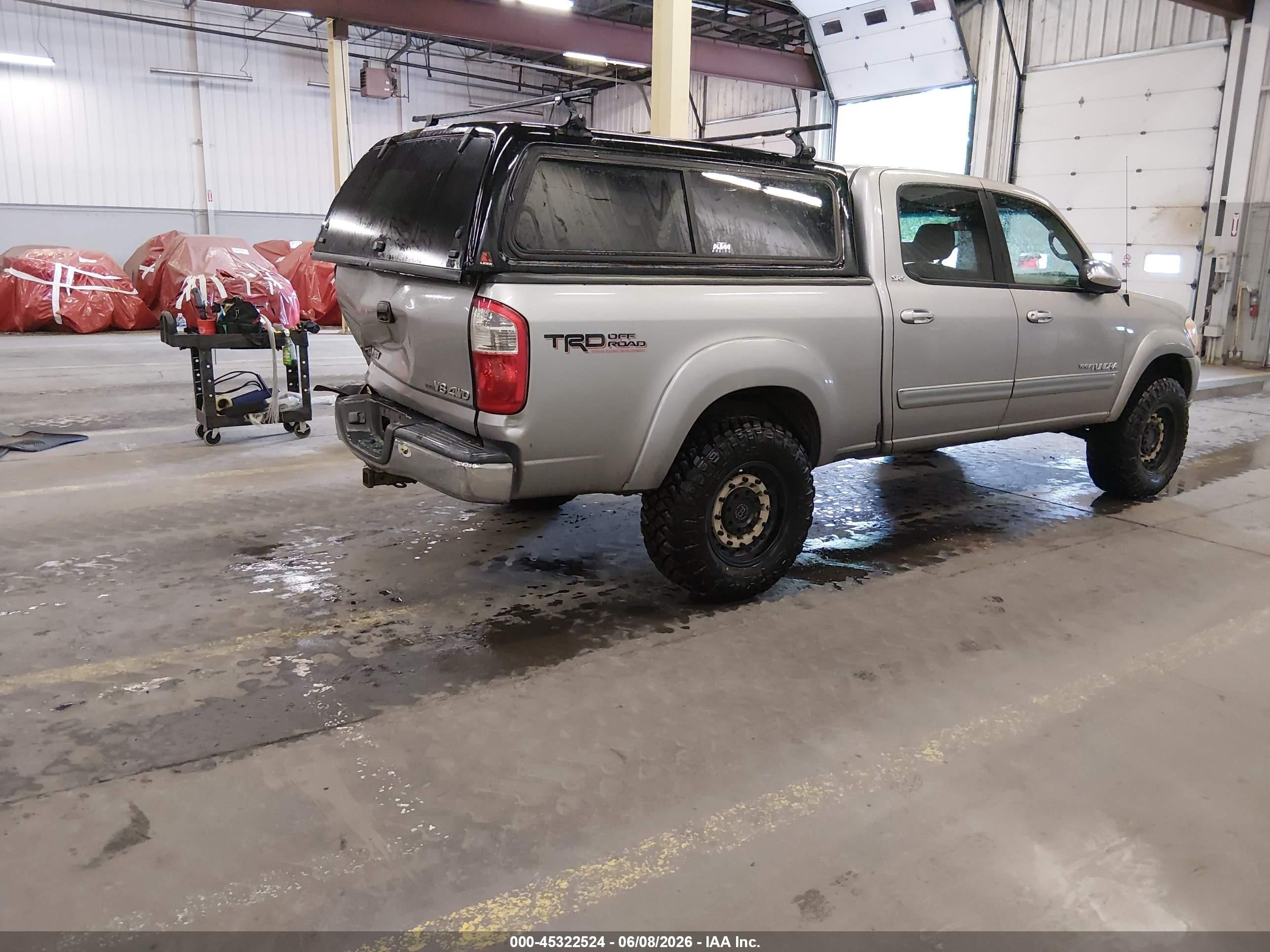 2006 Toyota Tundra Sr5 V8 Silver vin: 5TBDT44186S512624