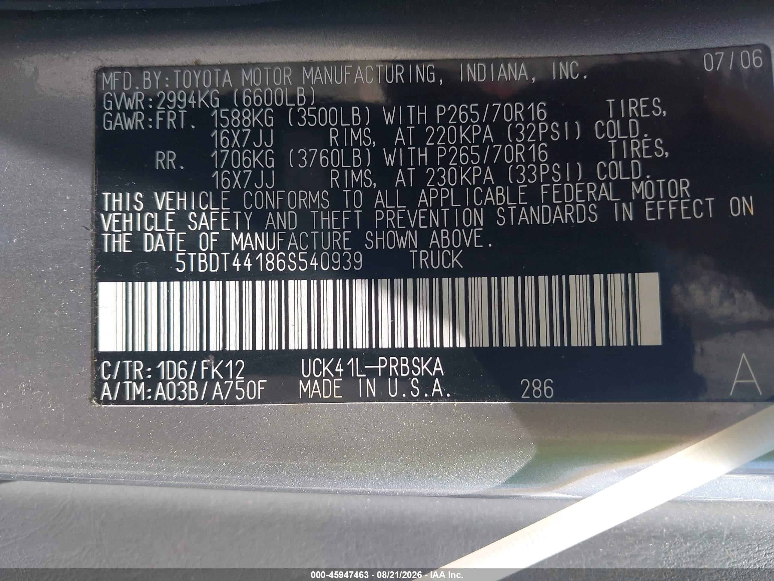 2006 Toyota Tundra Sr5 V8 Silver vin: 5TBDT44186S540939