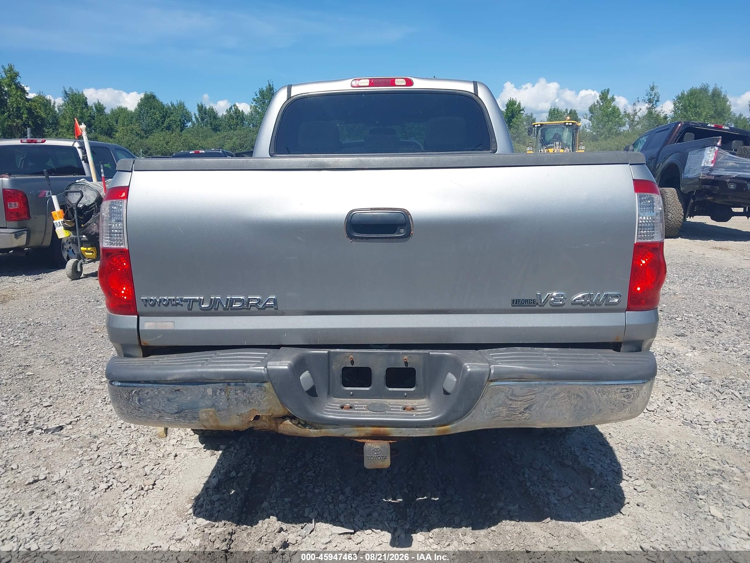 2006 Toyota Tundra Sr5 V8 Silver vin: 5TBDT44186S540939