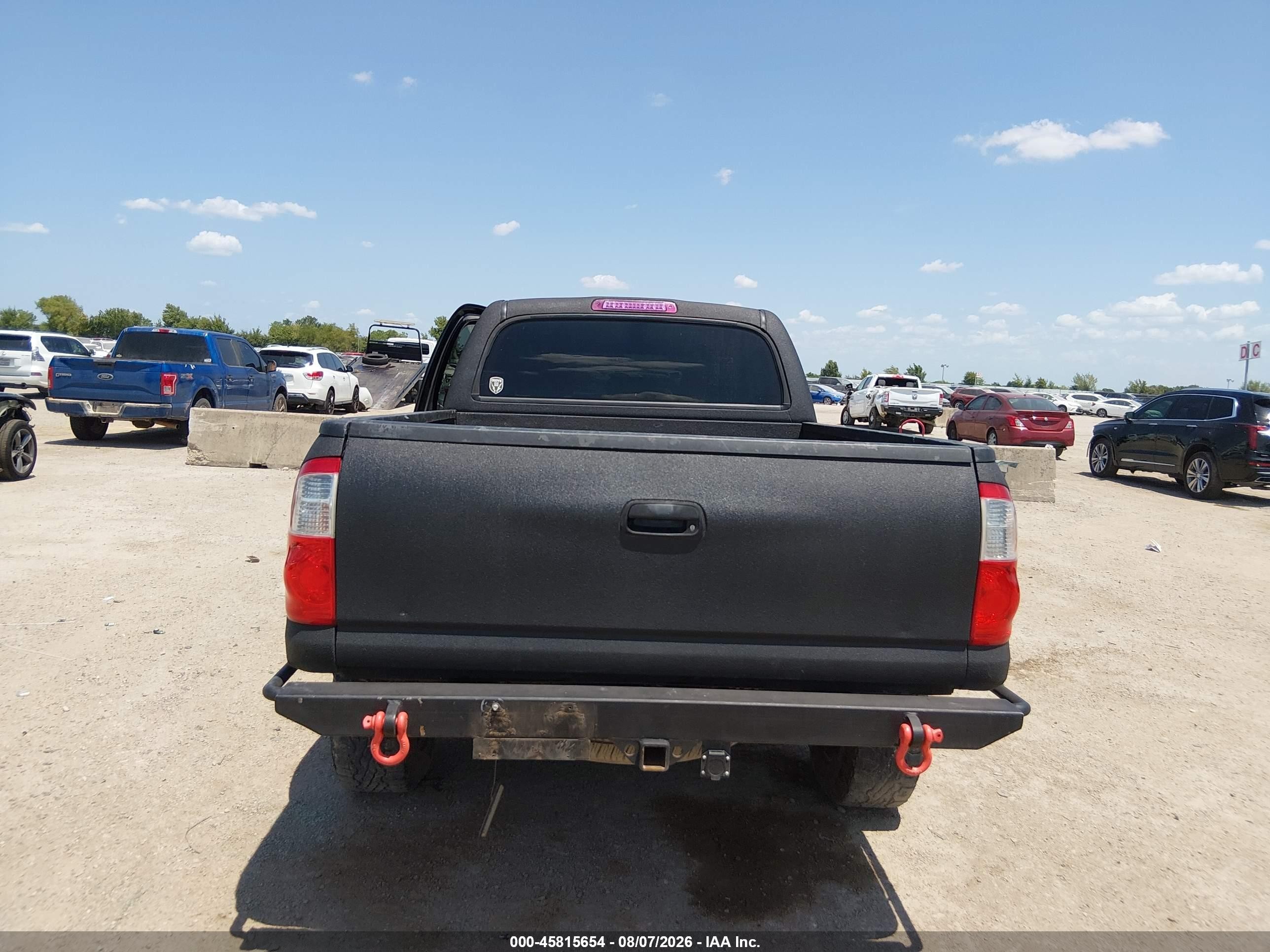 2006 Toyota Tundra Sr5 V8 Black vin: 5TBDT44186S554727