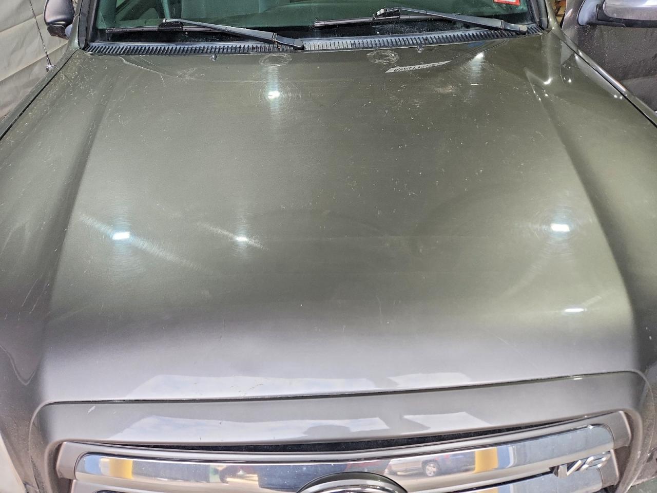 2004 Toyota Tundra Sr5 Gray vin: 5TBDT44194S444587