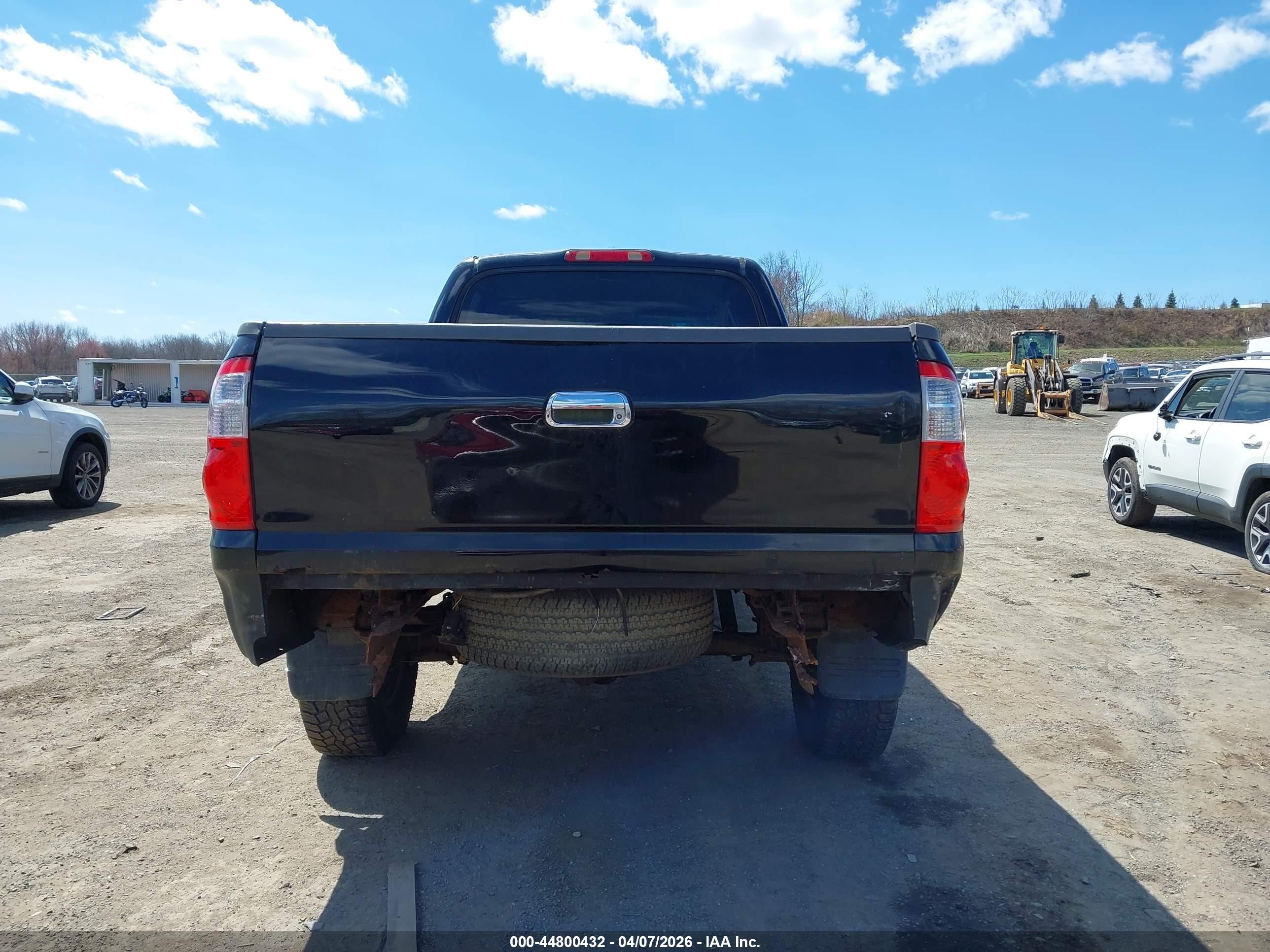 2005 Toyota Tundra Sr5 V8 Black vin: 5TBDT44195S472679
