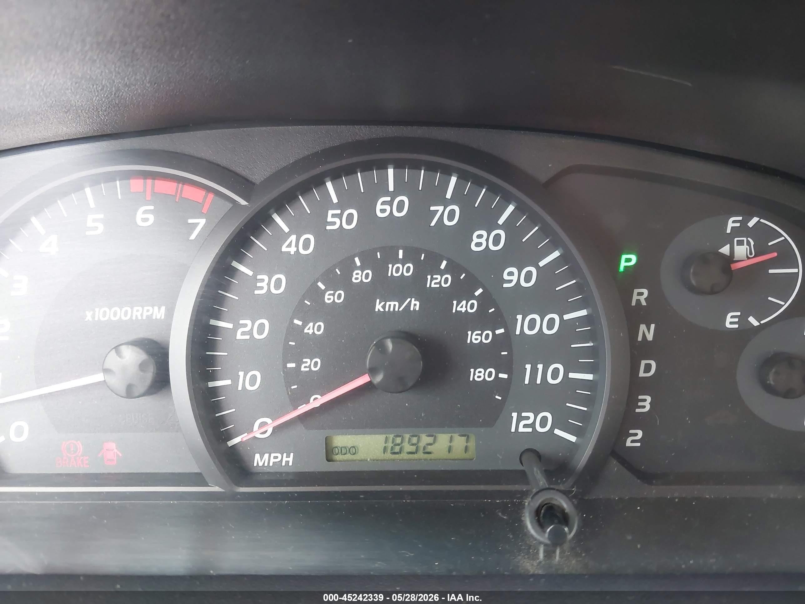 2005 Toyota Tundra Sr5 V8 Black vin: 5TBDT44195S488977