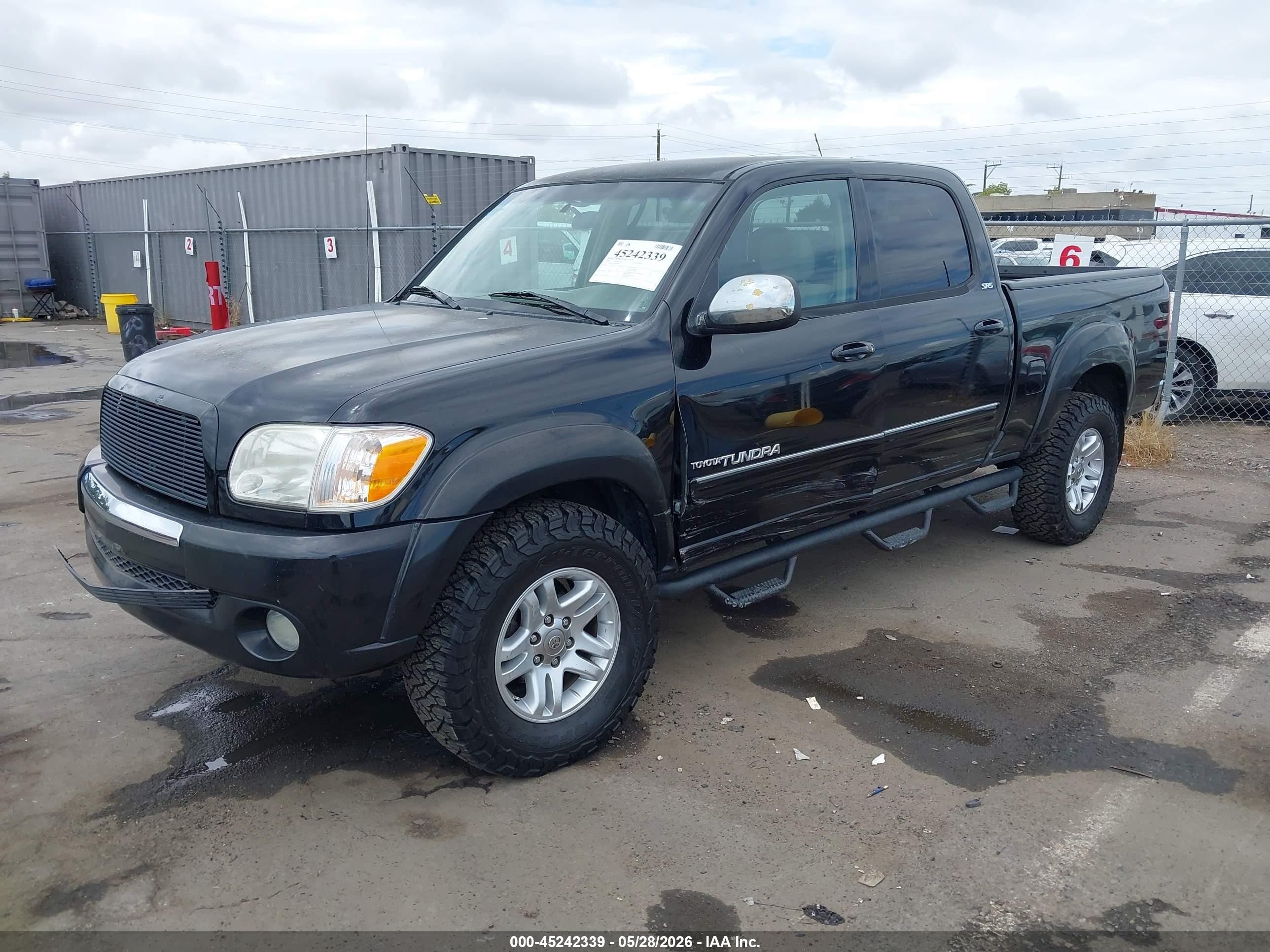 2005 Toyota Tundra Sr5 V8 Black vin: 5TBDT44195S488977