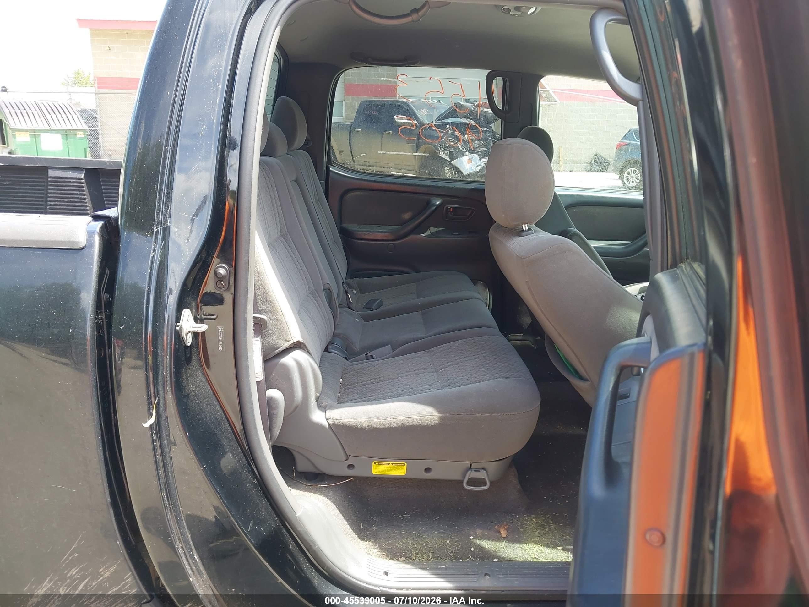 2006 Toyota Tundra Sr5 V8 Черный vin: 5TBDT44196S523602