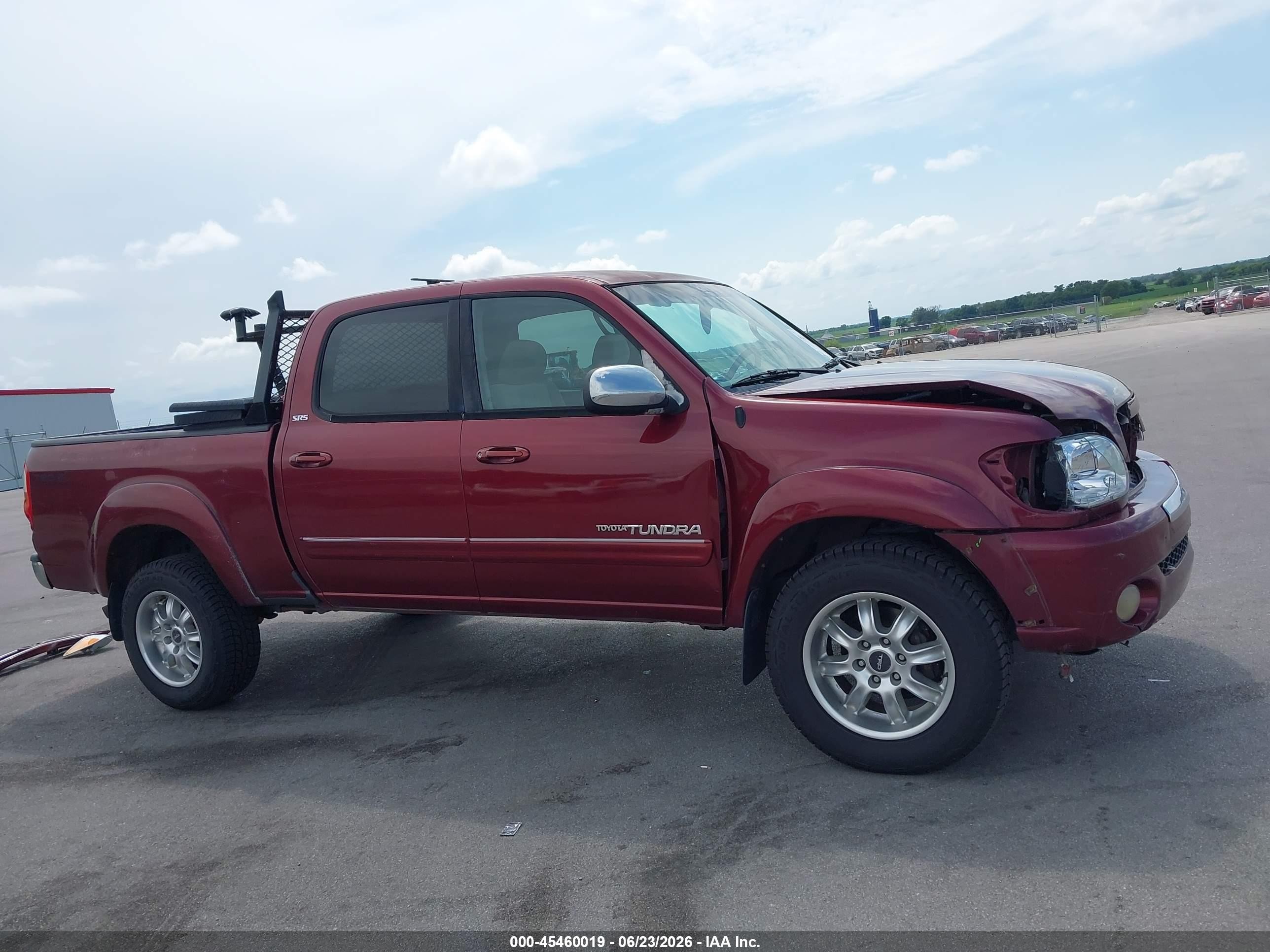 2006 Toyota Tundra Sr5 V8 Red vin: 5TBDT44196S553747