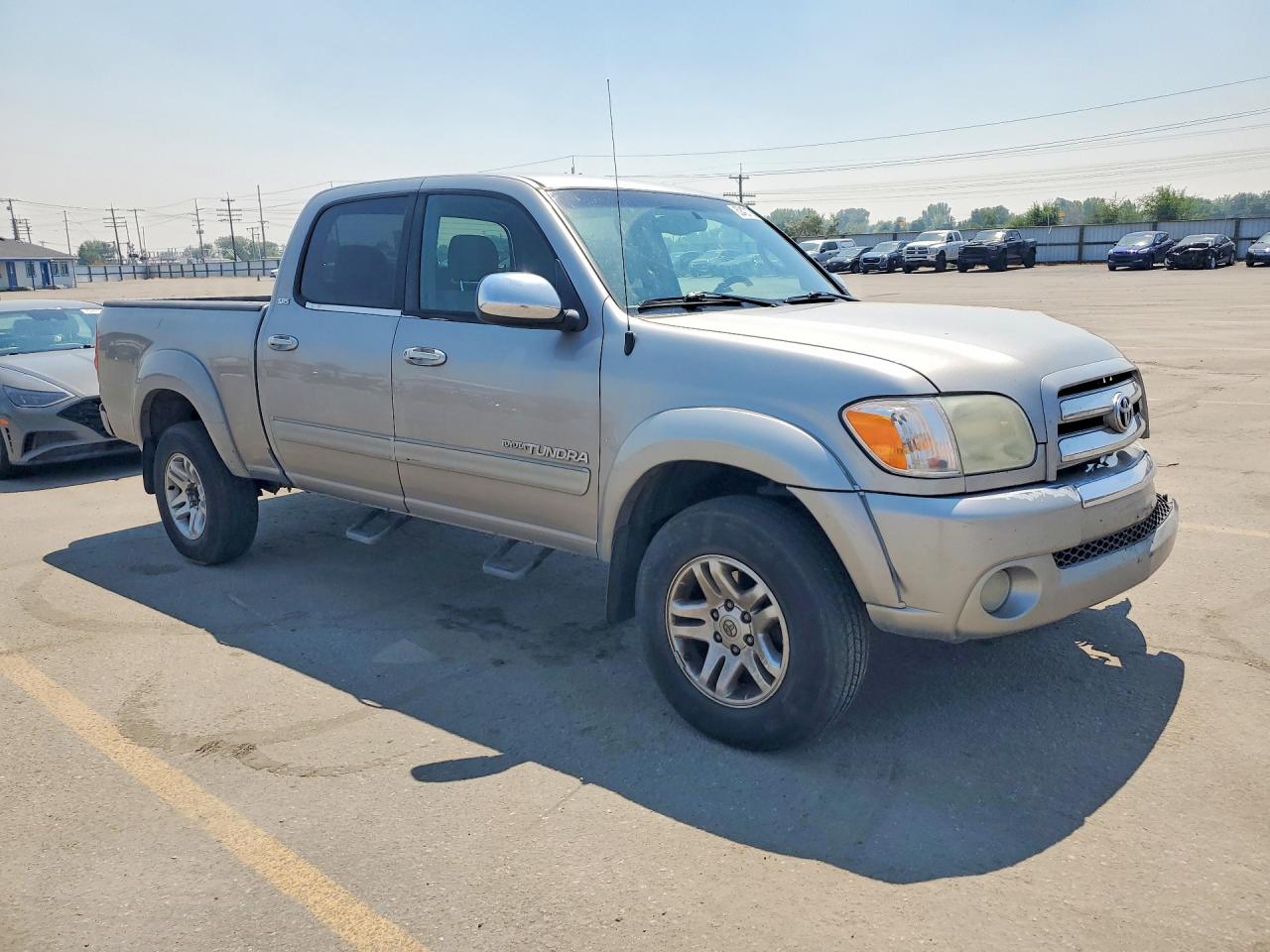 2005 Toyota Tundra Double Cab Sr5 Silver vin: 5TBDT441X5S490379