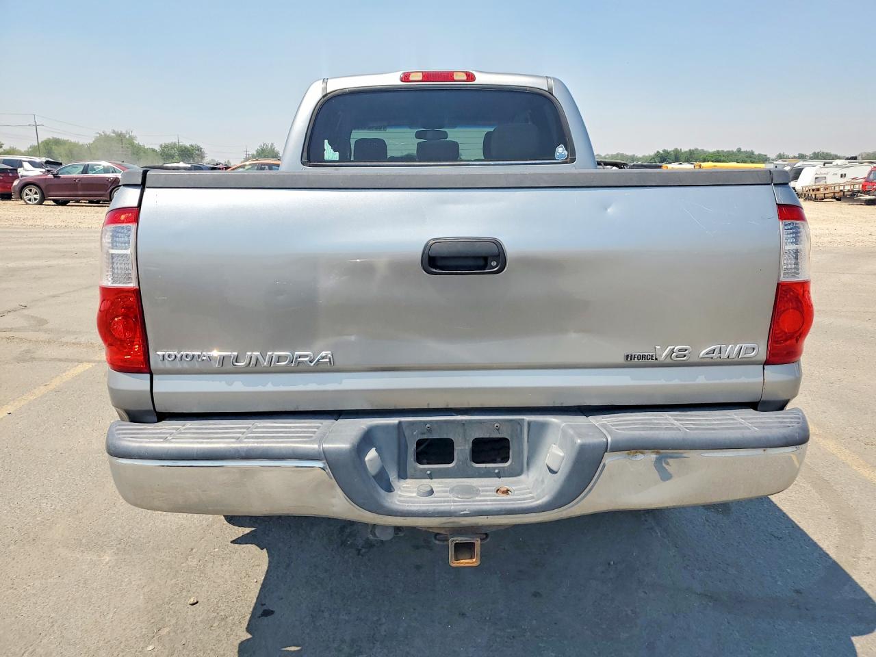 2005 Toyota Tundra Double Cab Sr5 Silver vin: 5TBDT441X5S490379