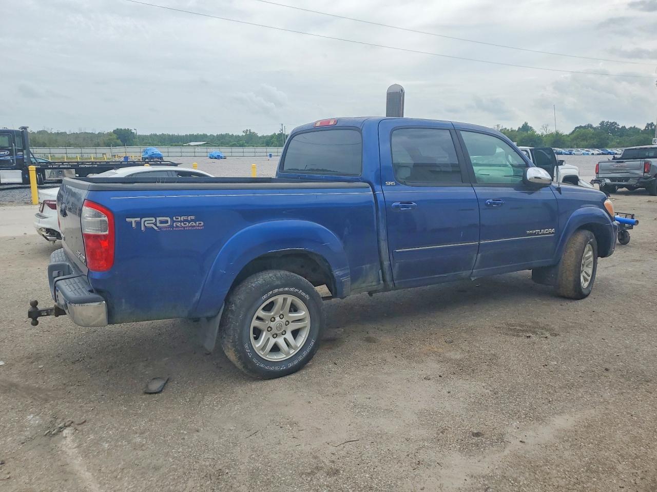 2005 Toyota Tundra Double Cab Sr5 Blue vin: 5TBDT441X5S498238