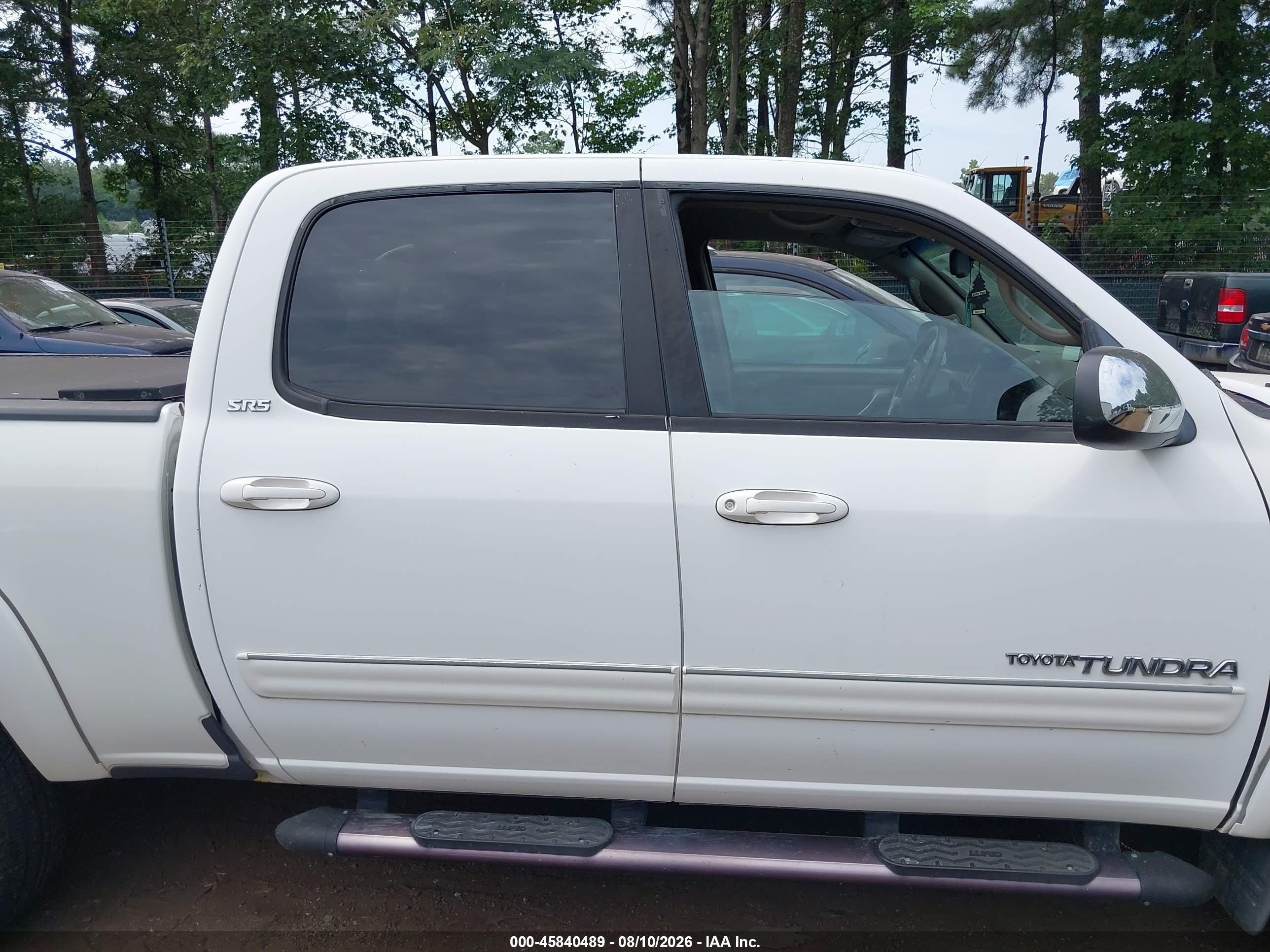 2006 Toyota Tundra Sr5 V8 White vin: 5TBDT441X6S502564