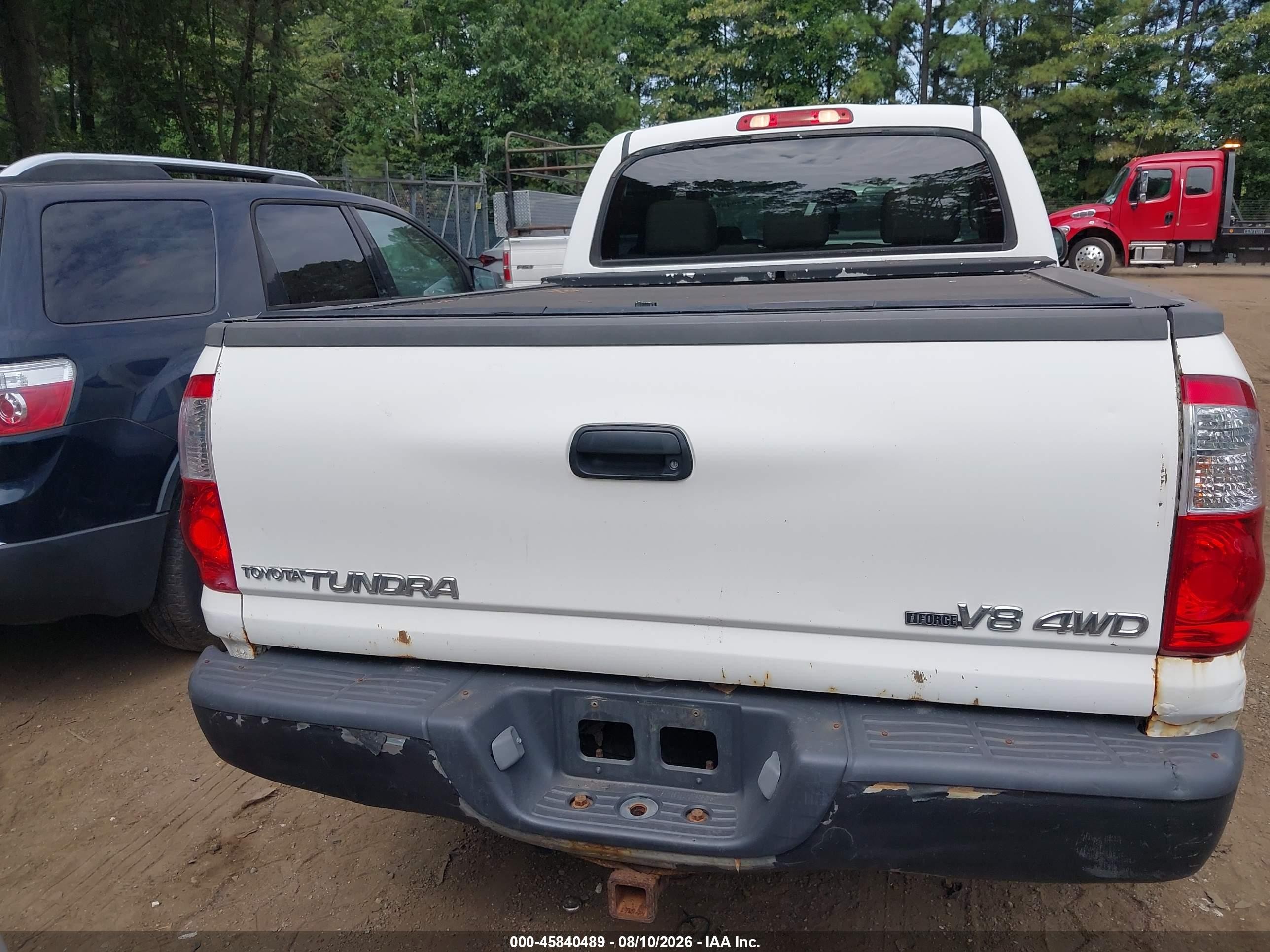 2006 Toyota Tundra Sr5 V8 White vin: 5TBDT441X6S502564