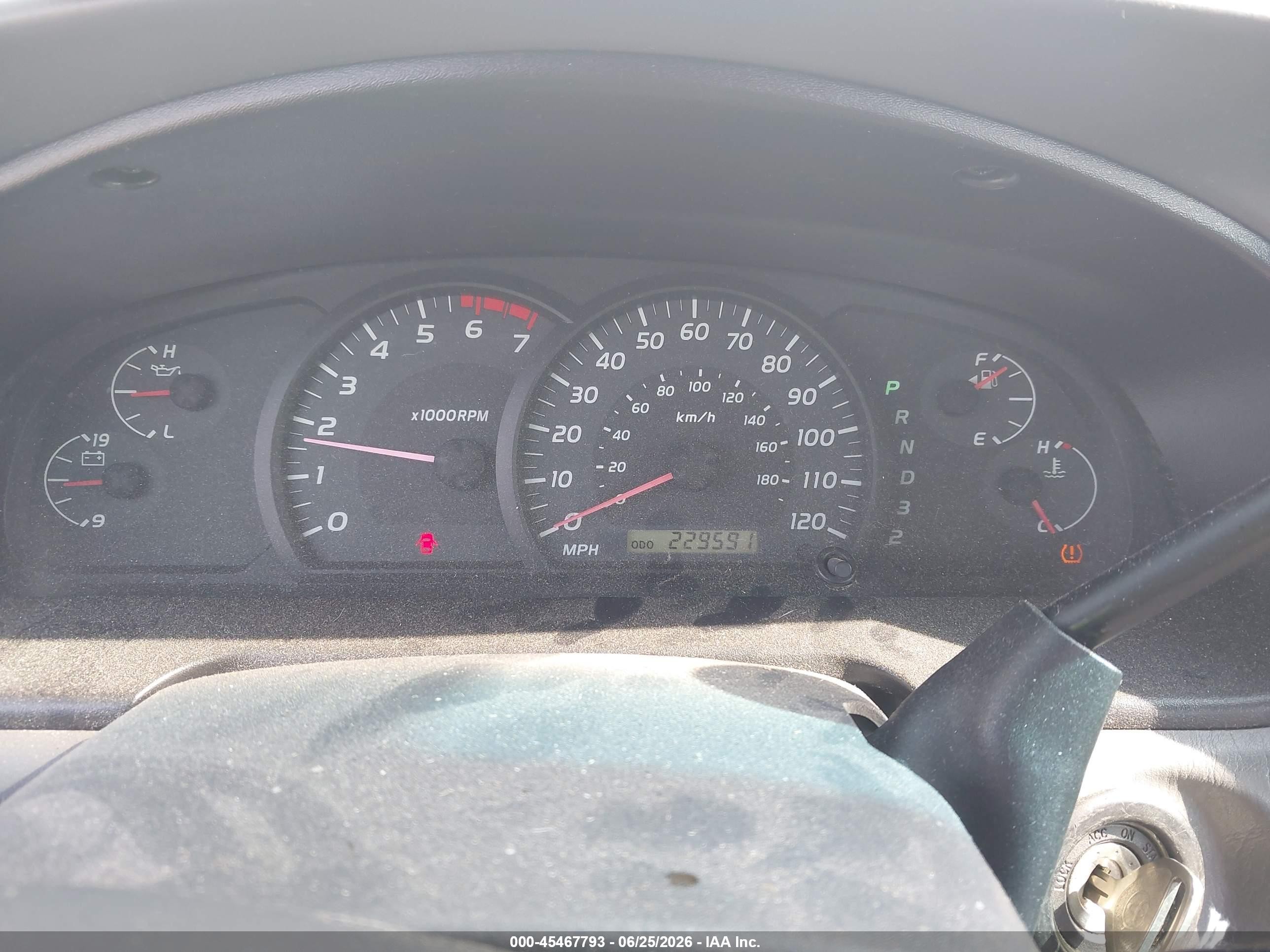 2006 Toyota Tundra Sr5 V8 White vin: 5TBDT441X6S507814