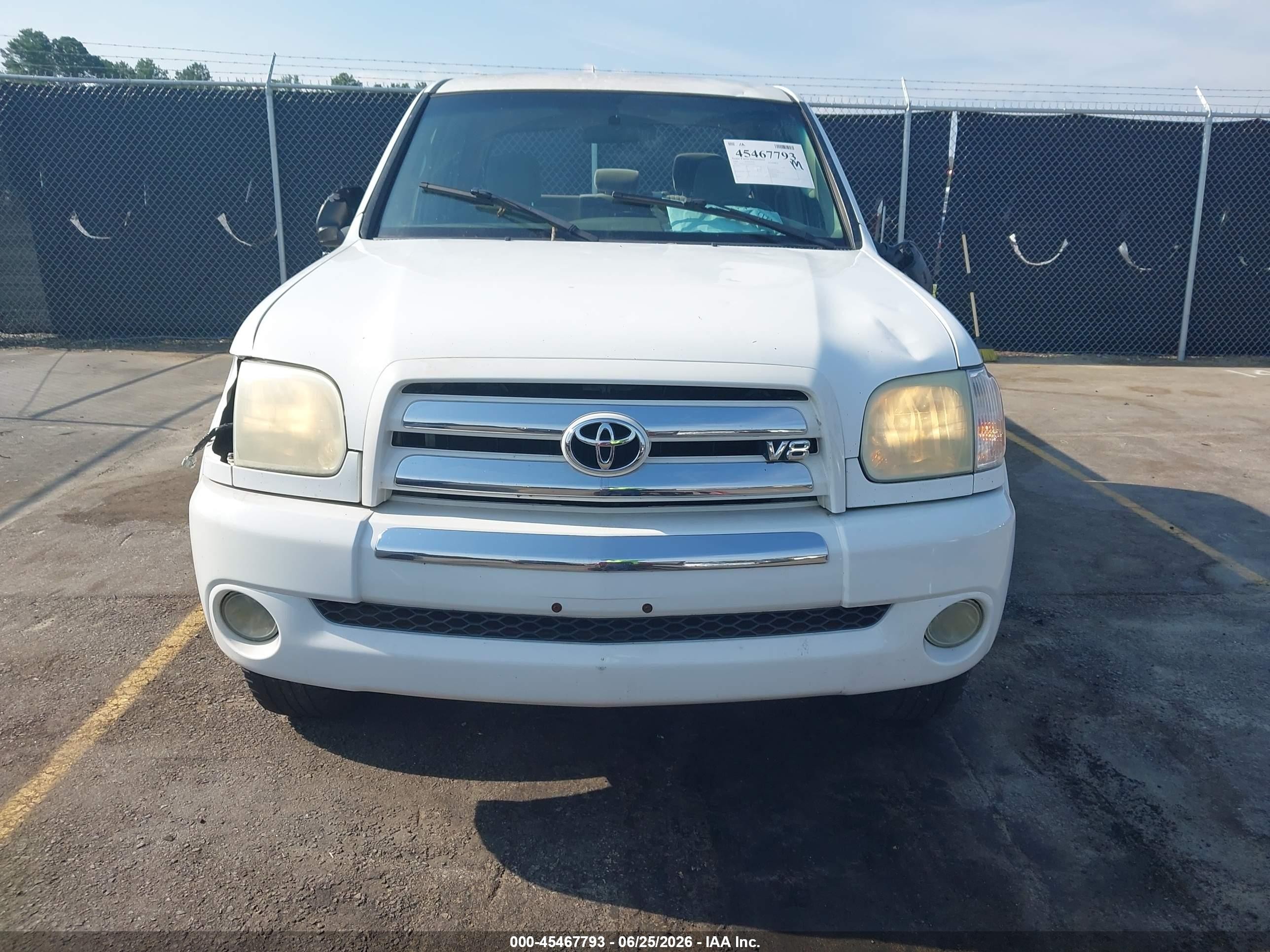 2006 Toyota Tundra Sr5 V8 White vin: 5TBDT441X6S507814