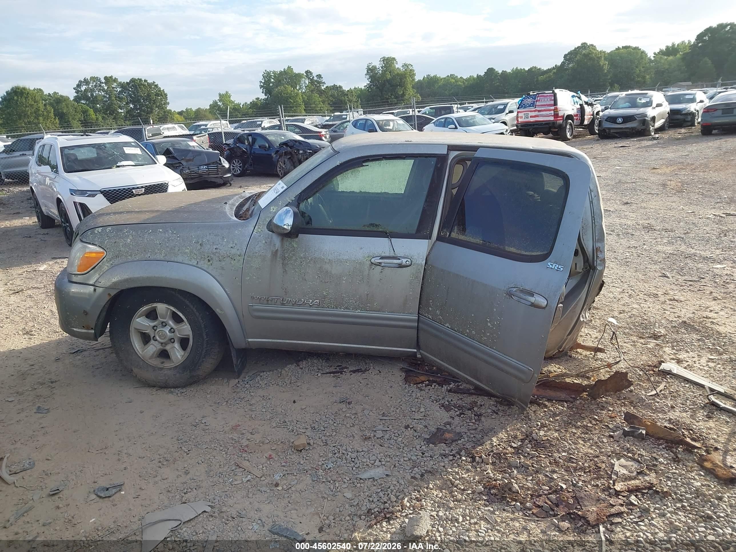 2006 Toyota Tundra Sr5 V8 Silver vin: 5TBDT441X6S521759