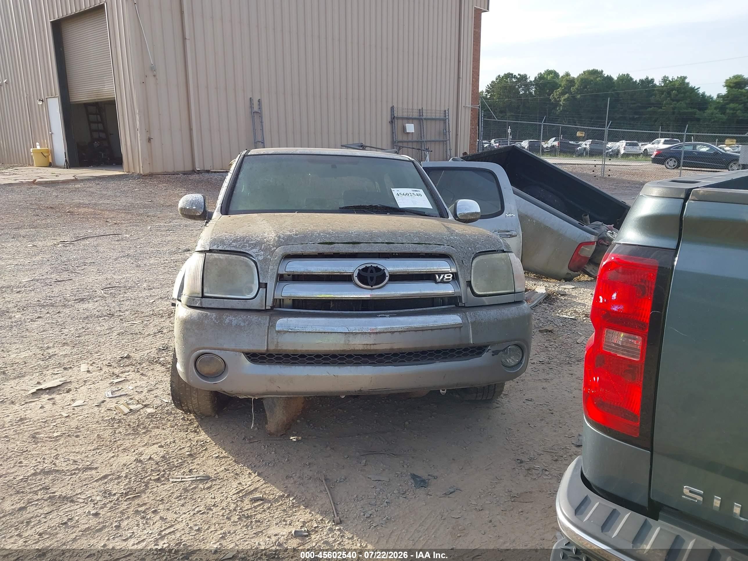 2006 Toyota Tundra Sr5 V8 Silver vin: 5TBDT441X6S521759