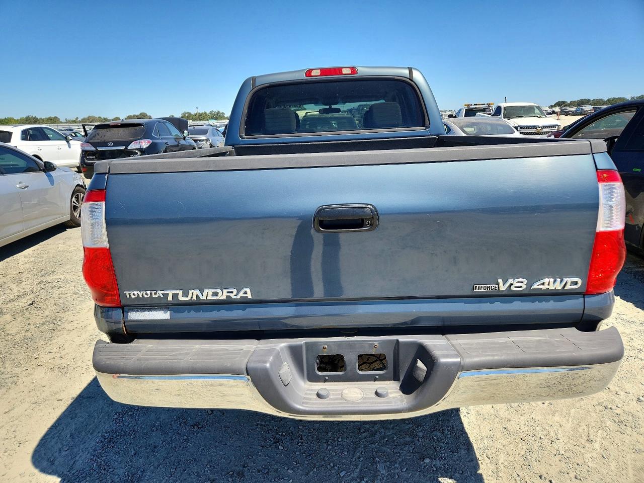 2006 Toyota Tundra Sr5 Teal vin: 5TBDT441X6S537590