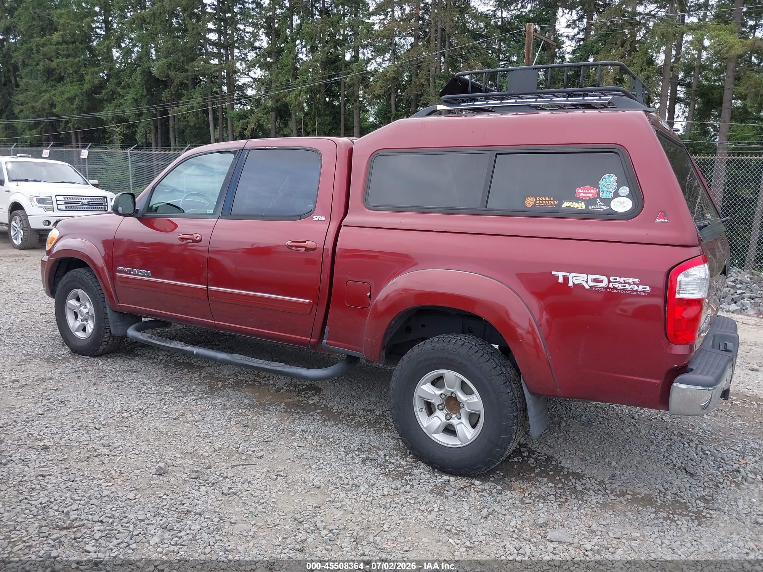 2006 Toyota Tundra Sr5 V8 Red vin: 5TBDT441X6S545947