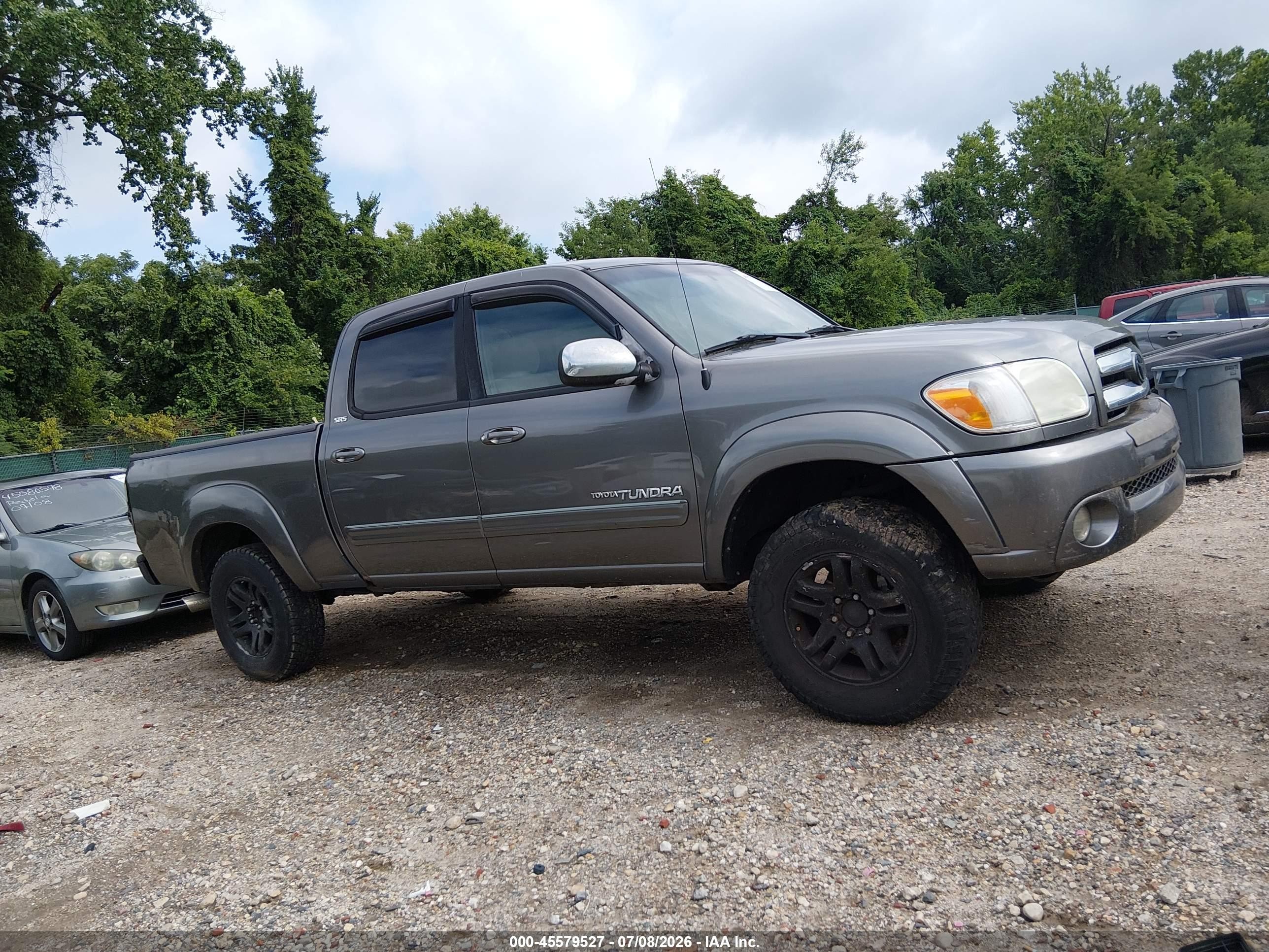 2006 Toyota Tundra Sr5 V8 Gray vin: 5TBDT441X6S552137