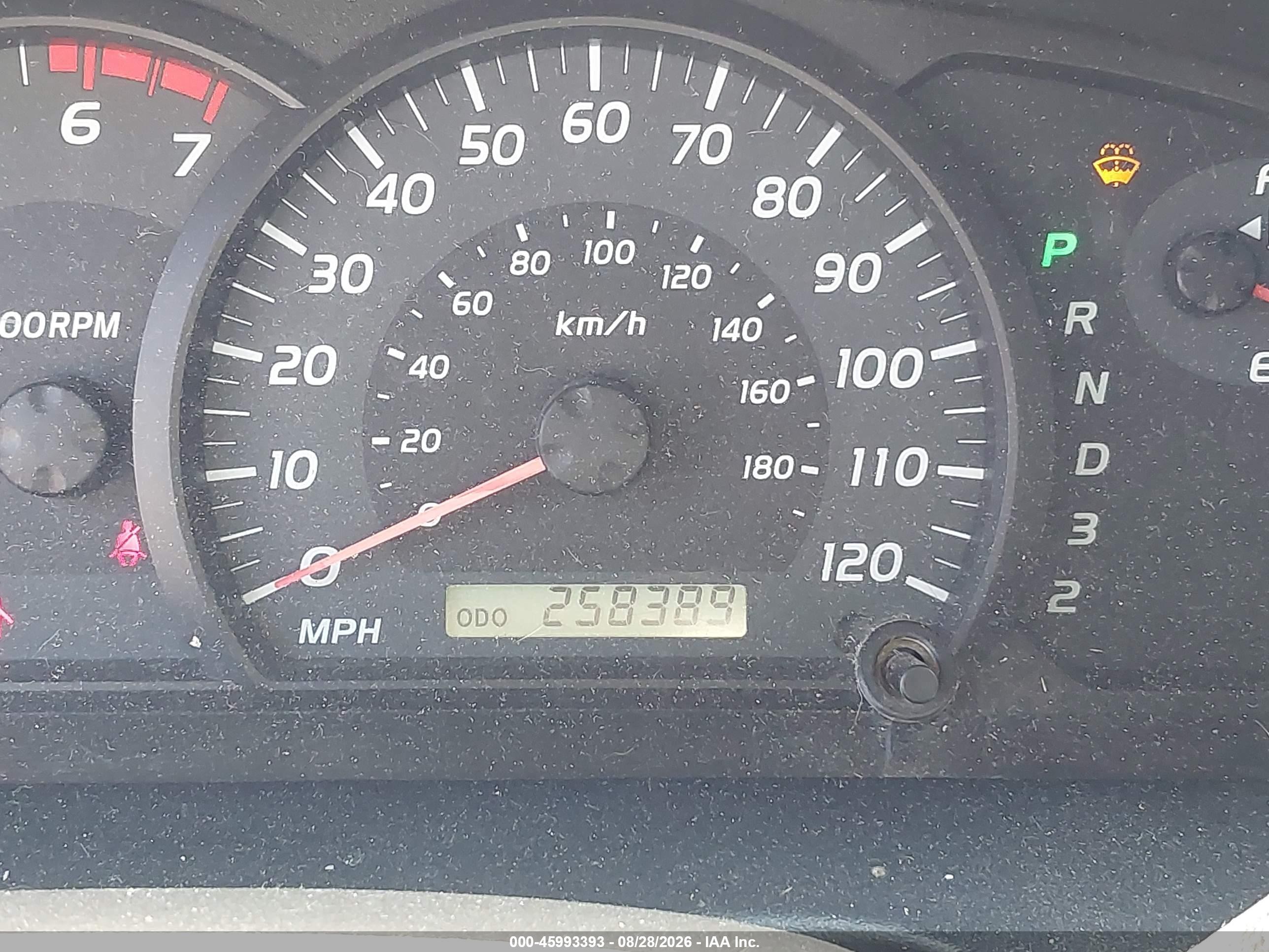 2006 Toyota Tundra Limited V8 Белый vin: 5TBDT48116S516105