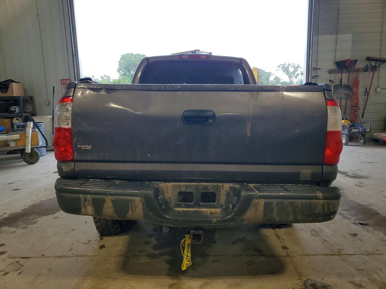2006 Toyota Tundra Double Cab Limited Серый vin: 5TBDT48126S519210
