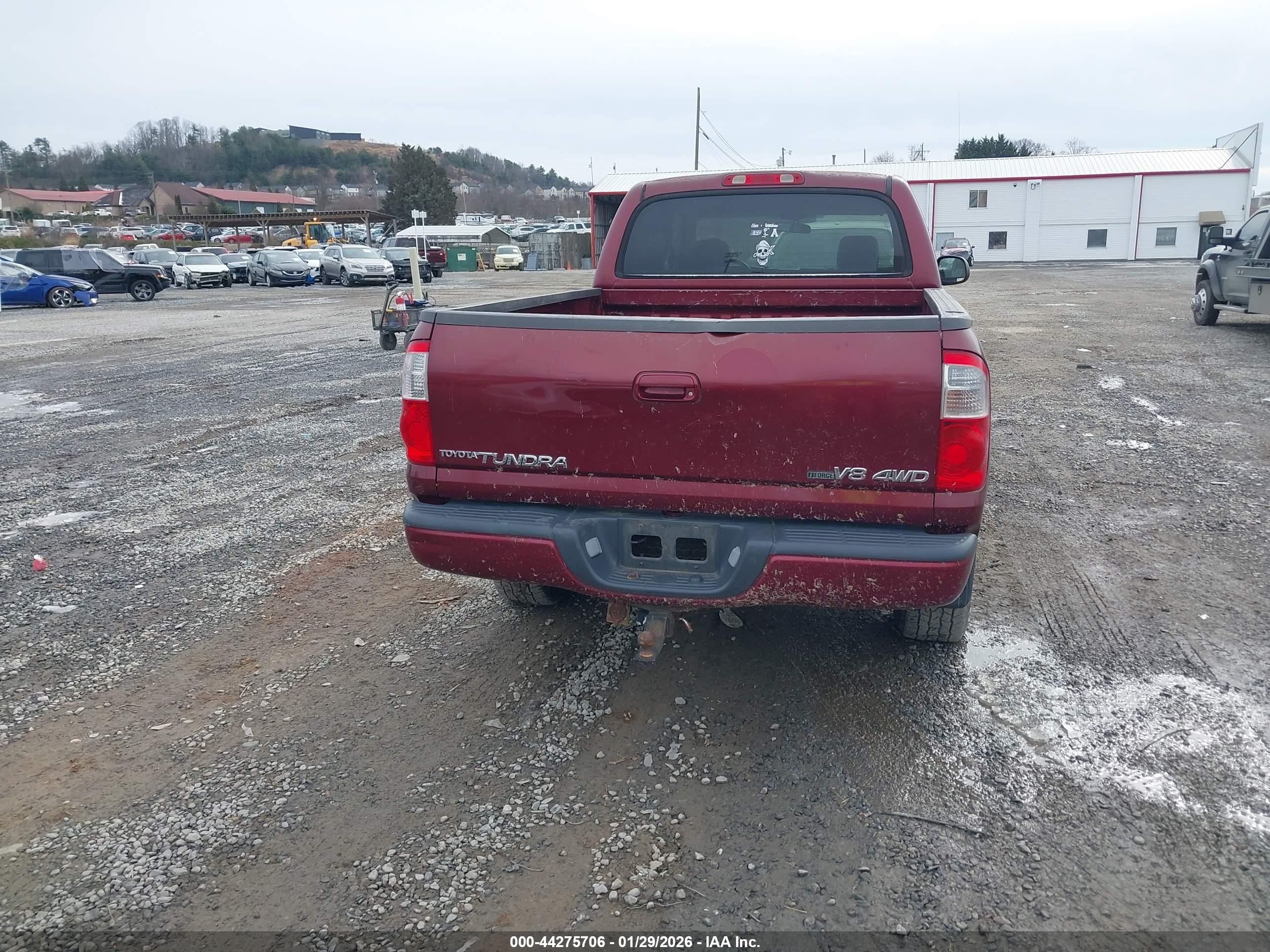 2005 Toyota Tundra Limited V8 Красный vin: 5TBDT48135S494655