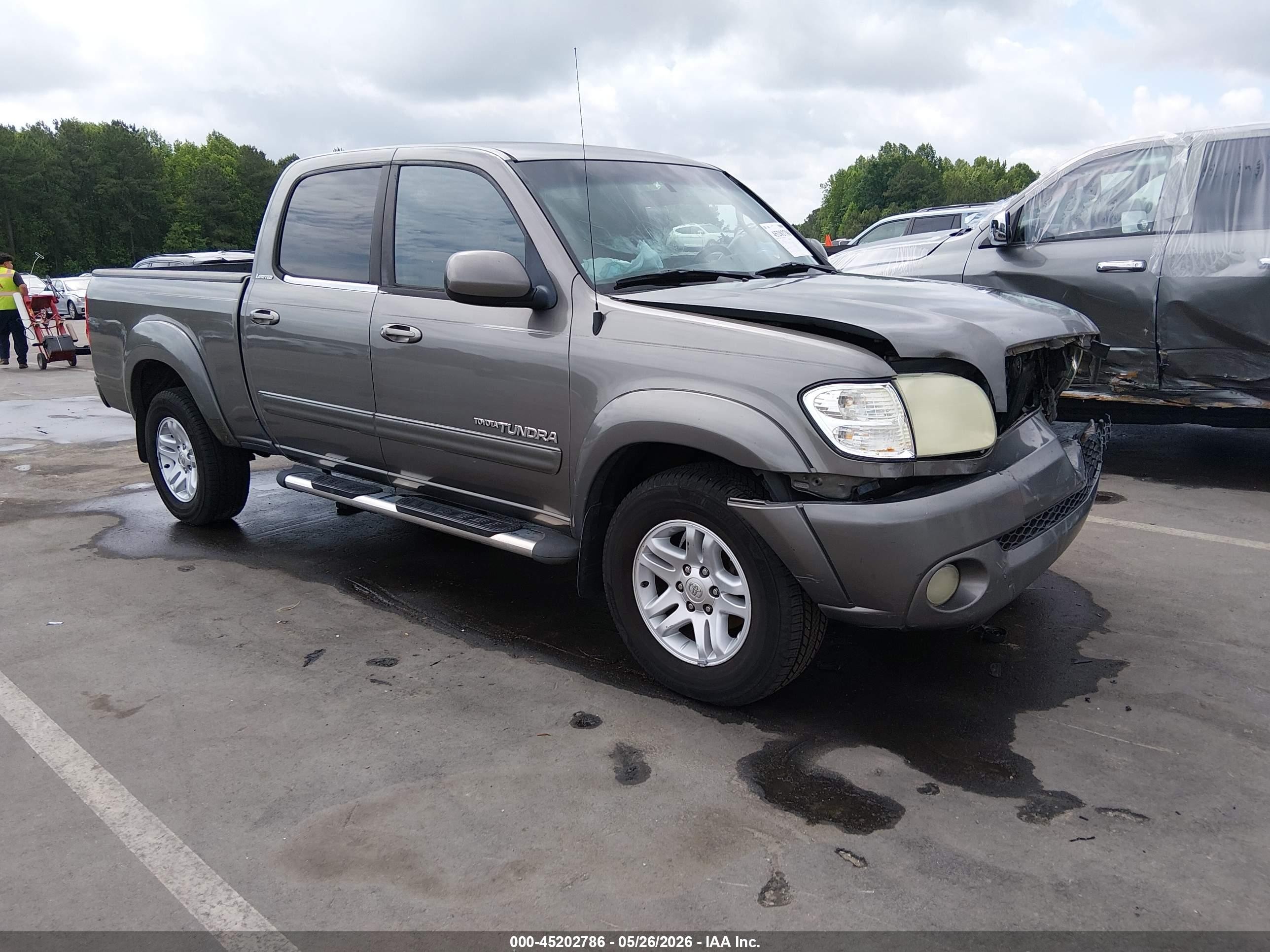 2004 Toyota Tundra Limited V8 Gray vin: 5TBDT48154S463955
