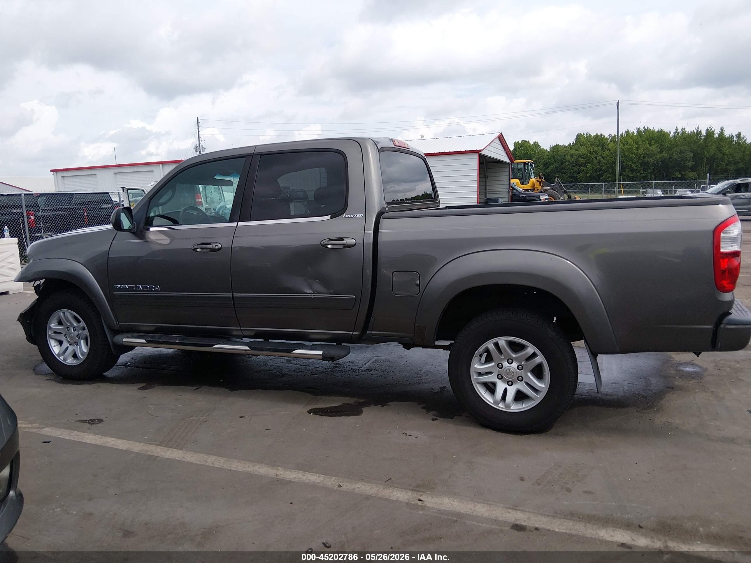 2004 Toyota Tundra Limited V8 Gray vin: 5TBDT48154S463955