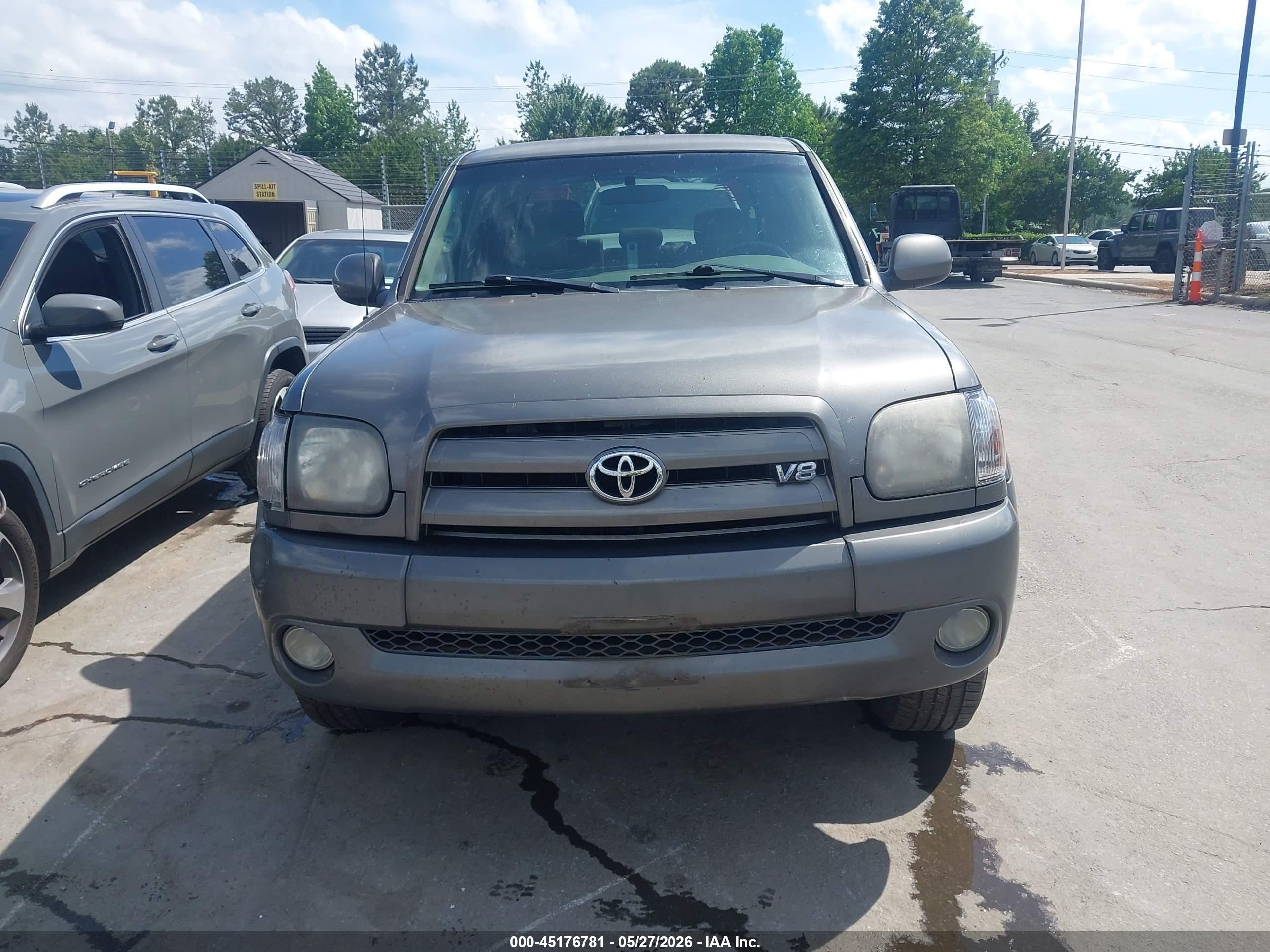 2005 Toyota Tundra Limited V8 Gray vin: 5TBDT48175S489104