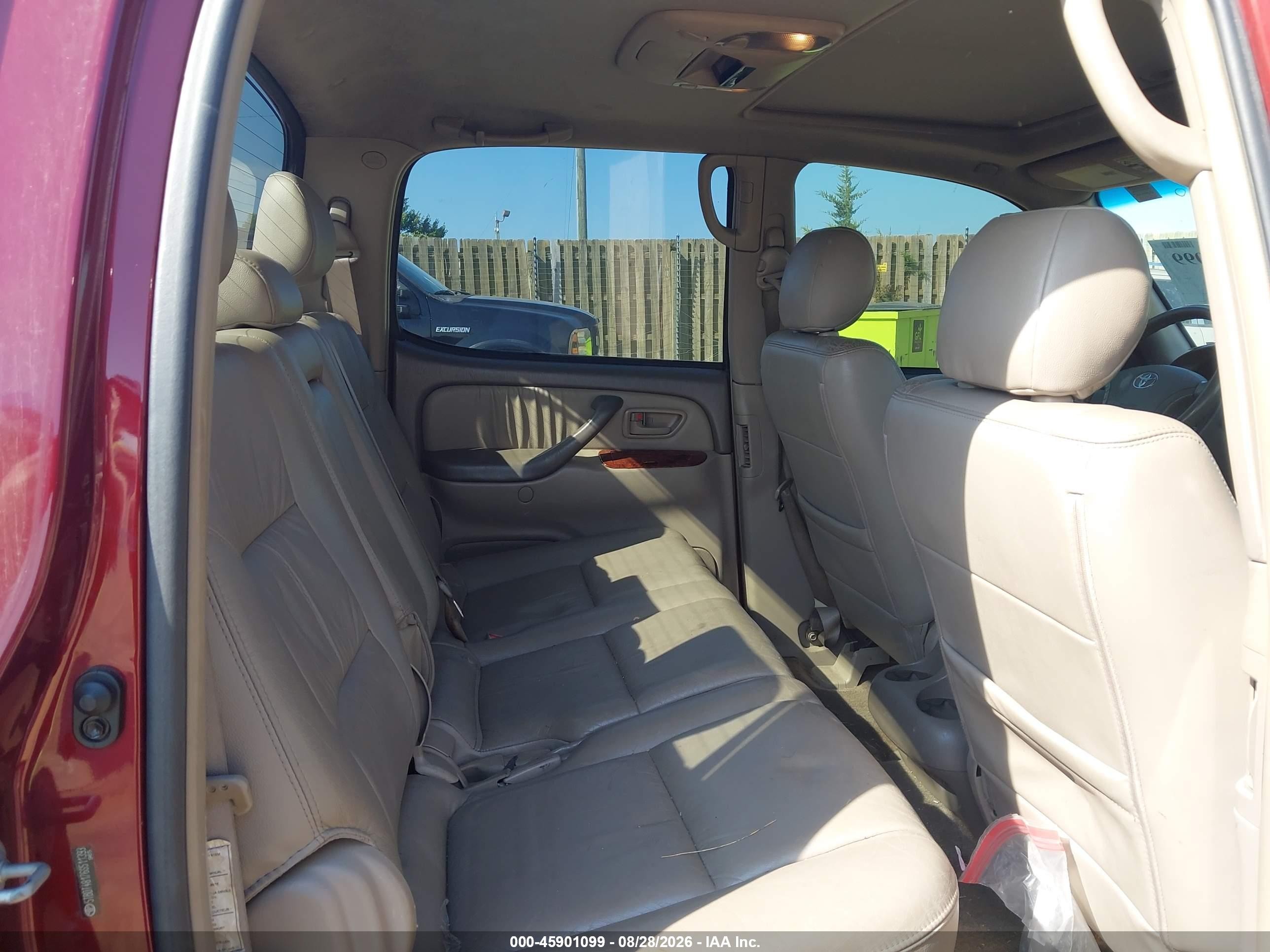 2006 Toyota Tundra Limited V8 Burgundy vin: 5TBDT48176S511393