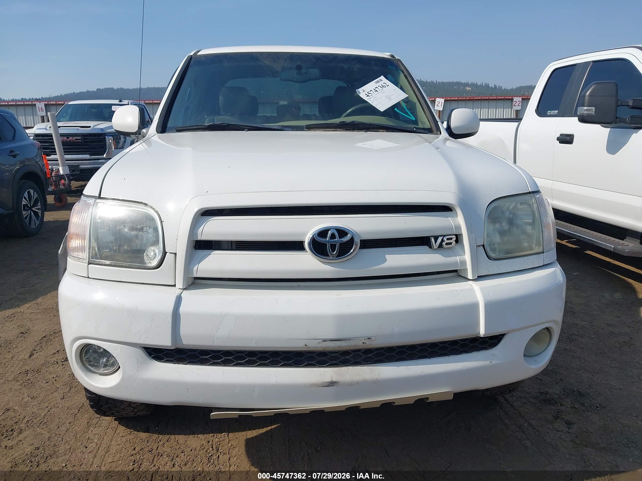 2006 Toyota Tundra Limited V8 Белый vin: 5TBDT48176S515265