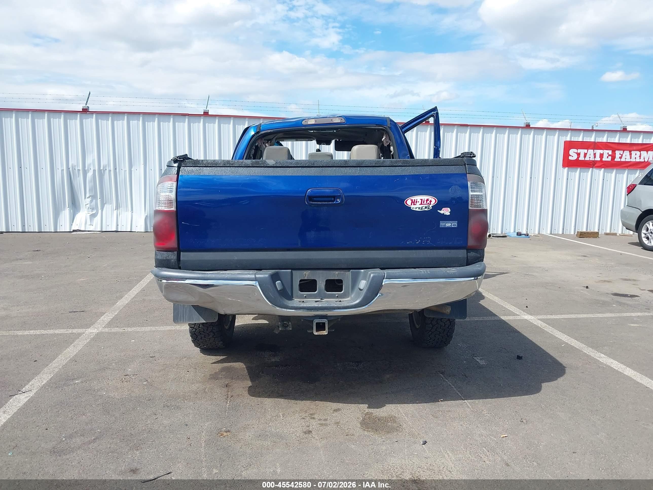 2006 Toyota Tundra Limited V8 Blue vin: 5TBDT48196S519687